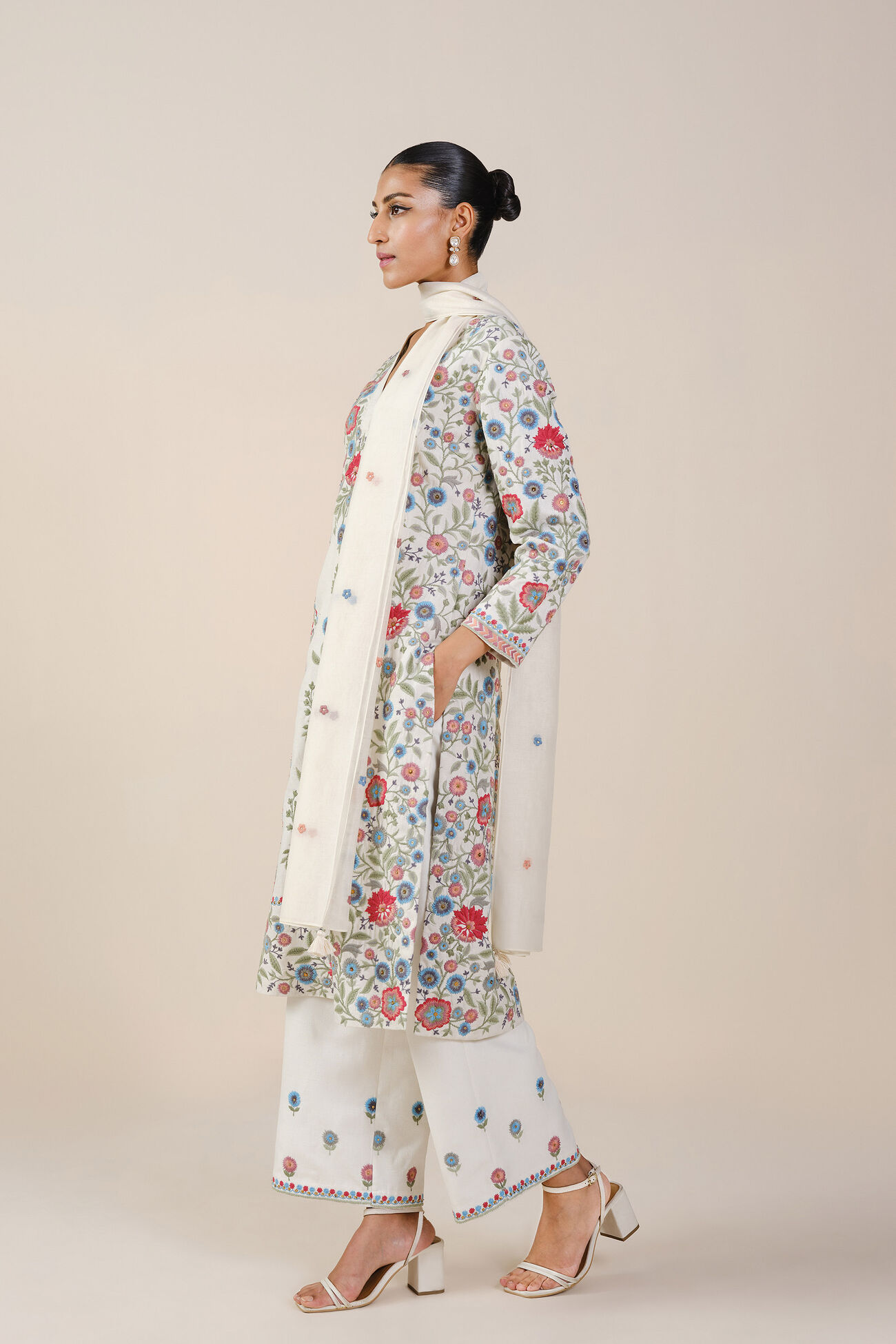 Galaxy of Flowers Embroidered Silk Suit Set - Cream, White, image 2