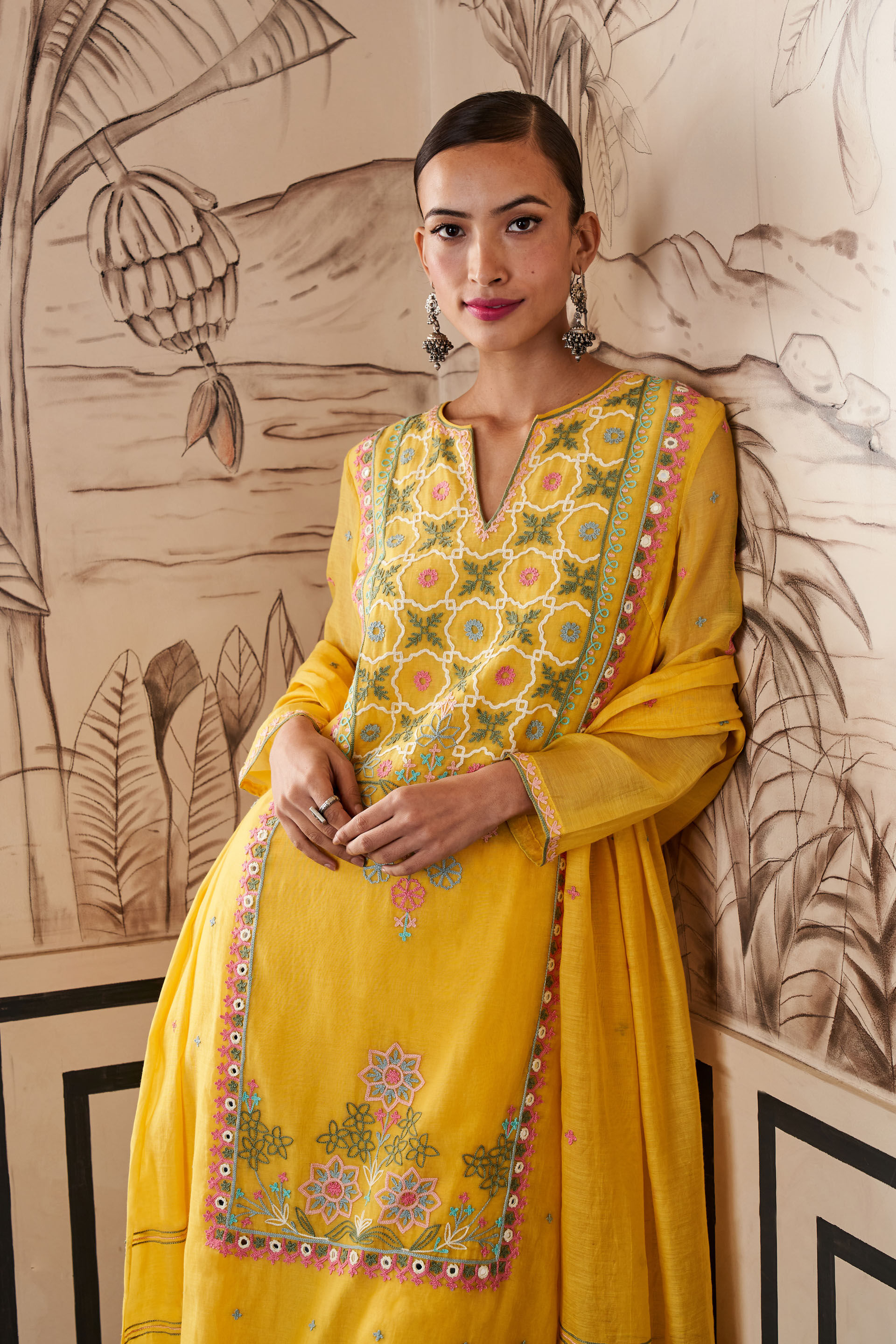 Anita dongre suits online top