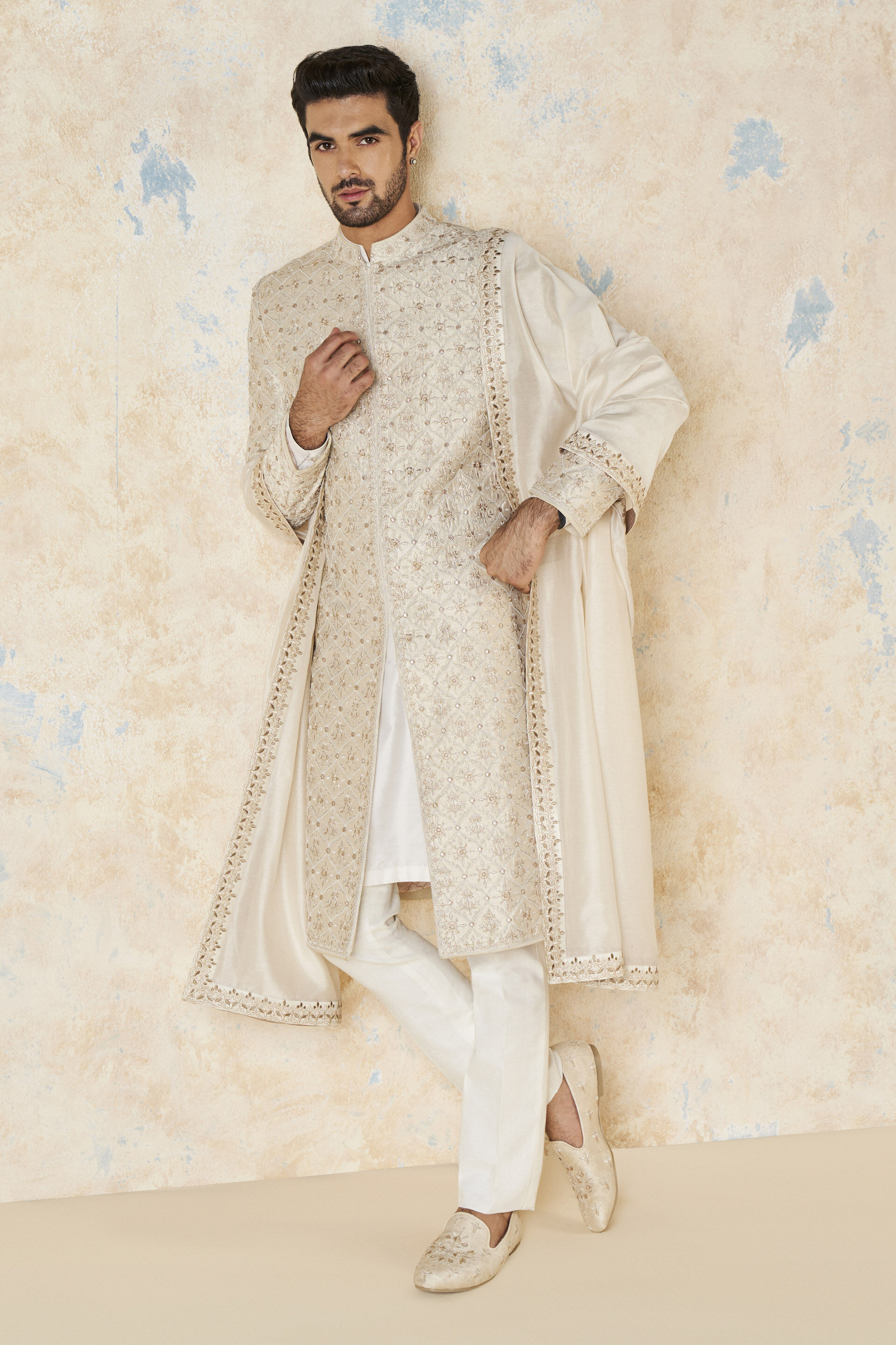 Off white silk dupatta shop
