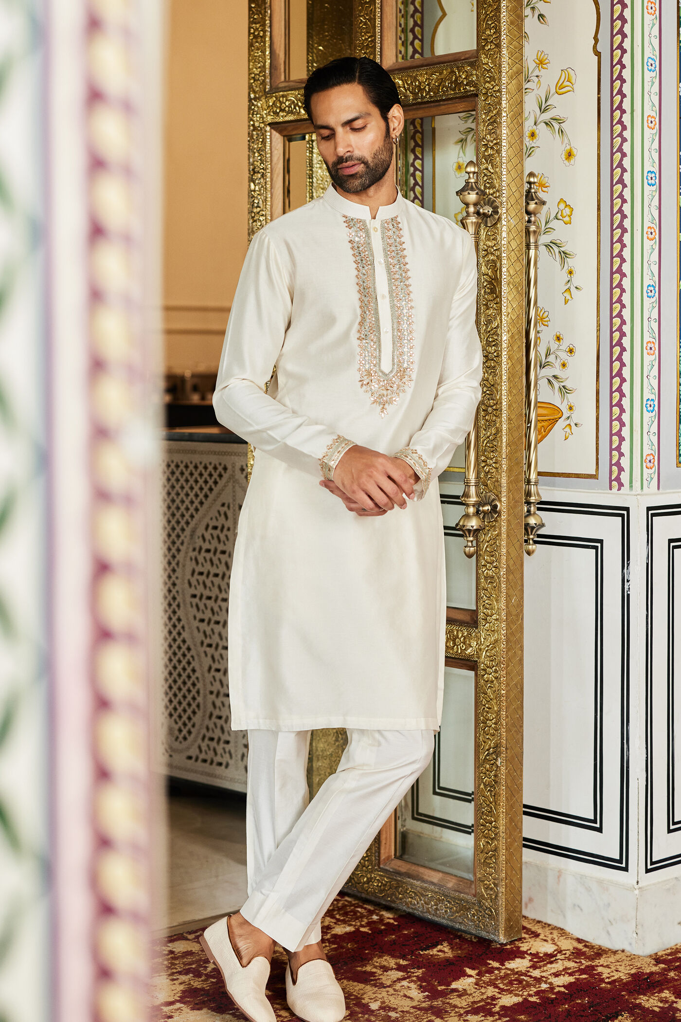 Saaket Gota Patti Kurta - Ivory
