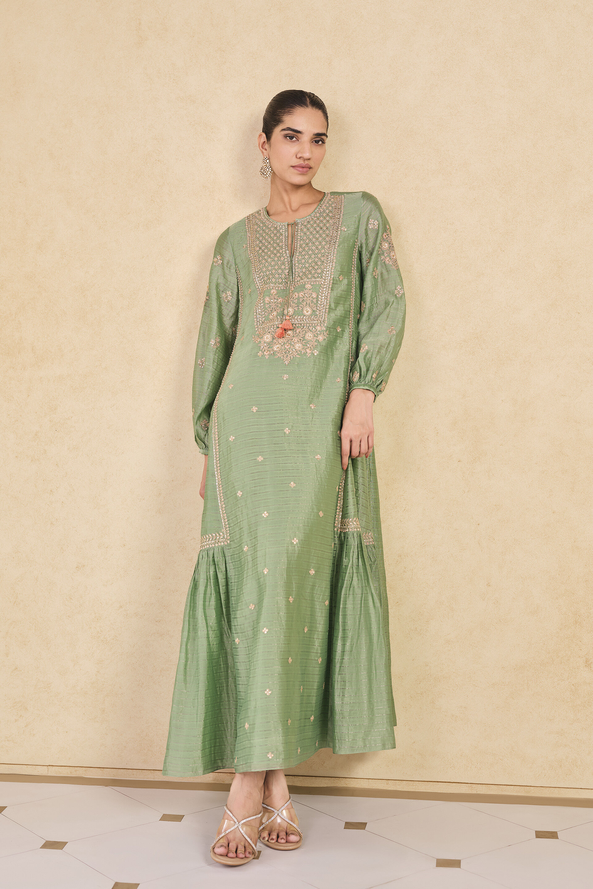 Molopo Embroidered Zardozi Mul Kaftan - Sage