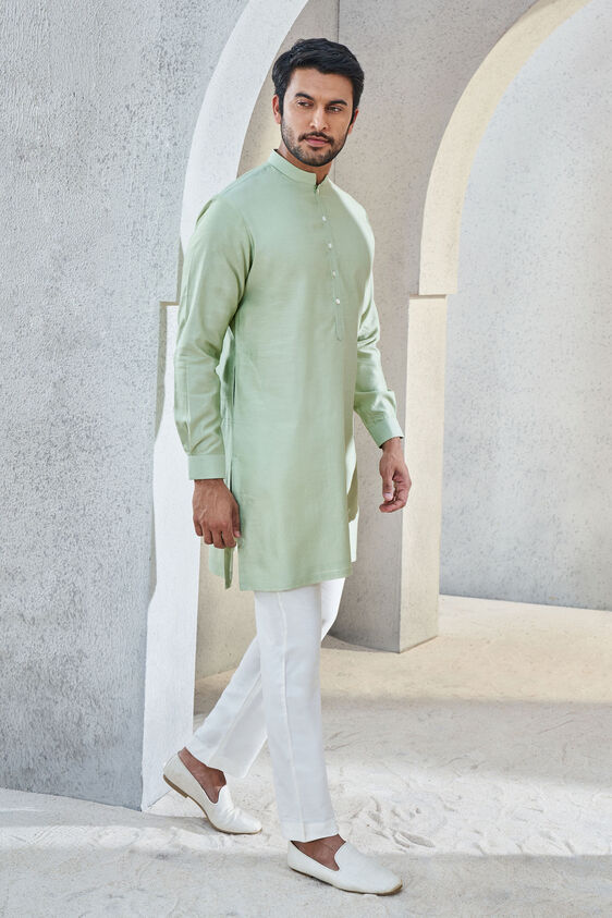 Esam Kurta, Sage, image 2
