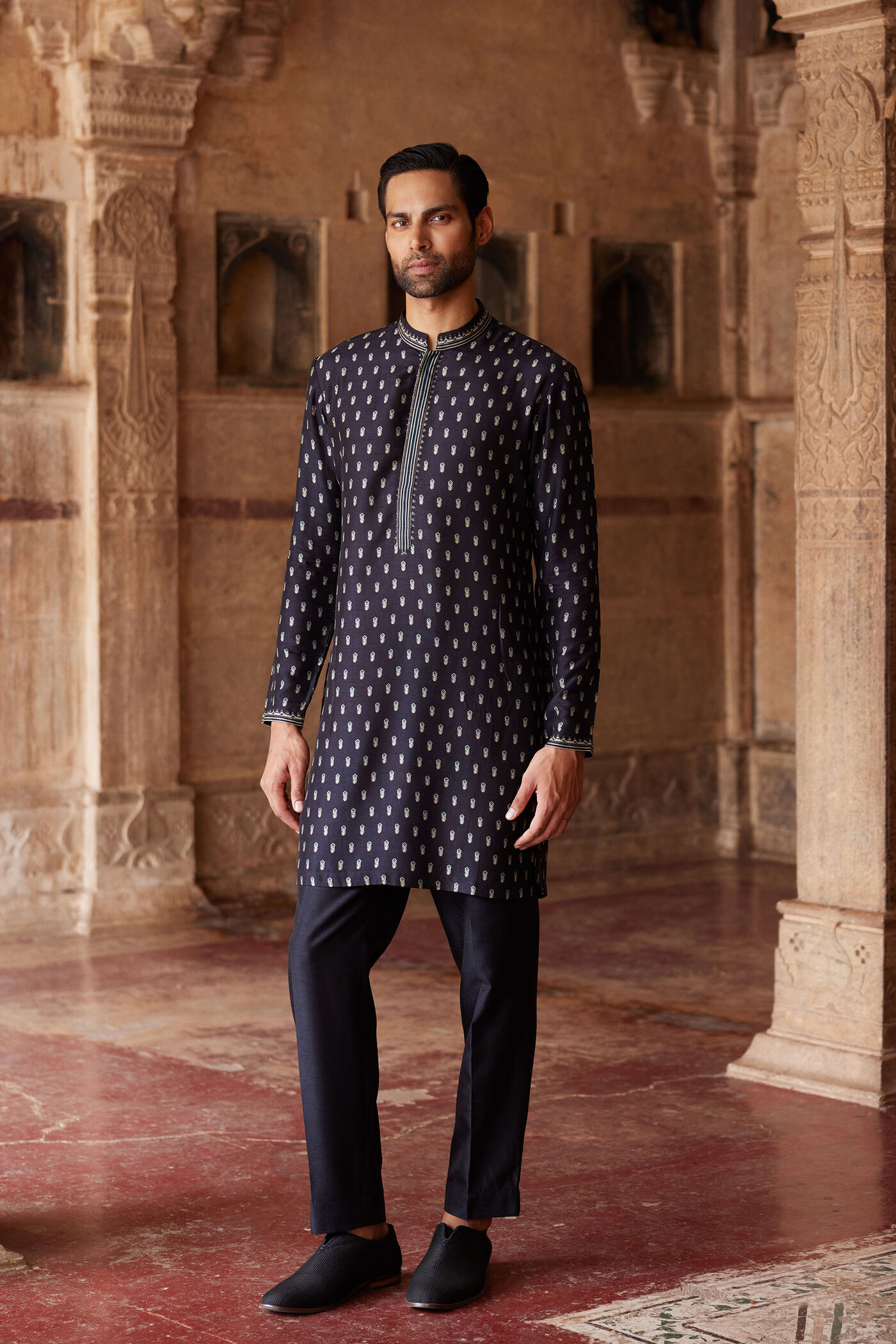 Ashvath Printed Kurta - Black