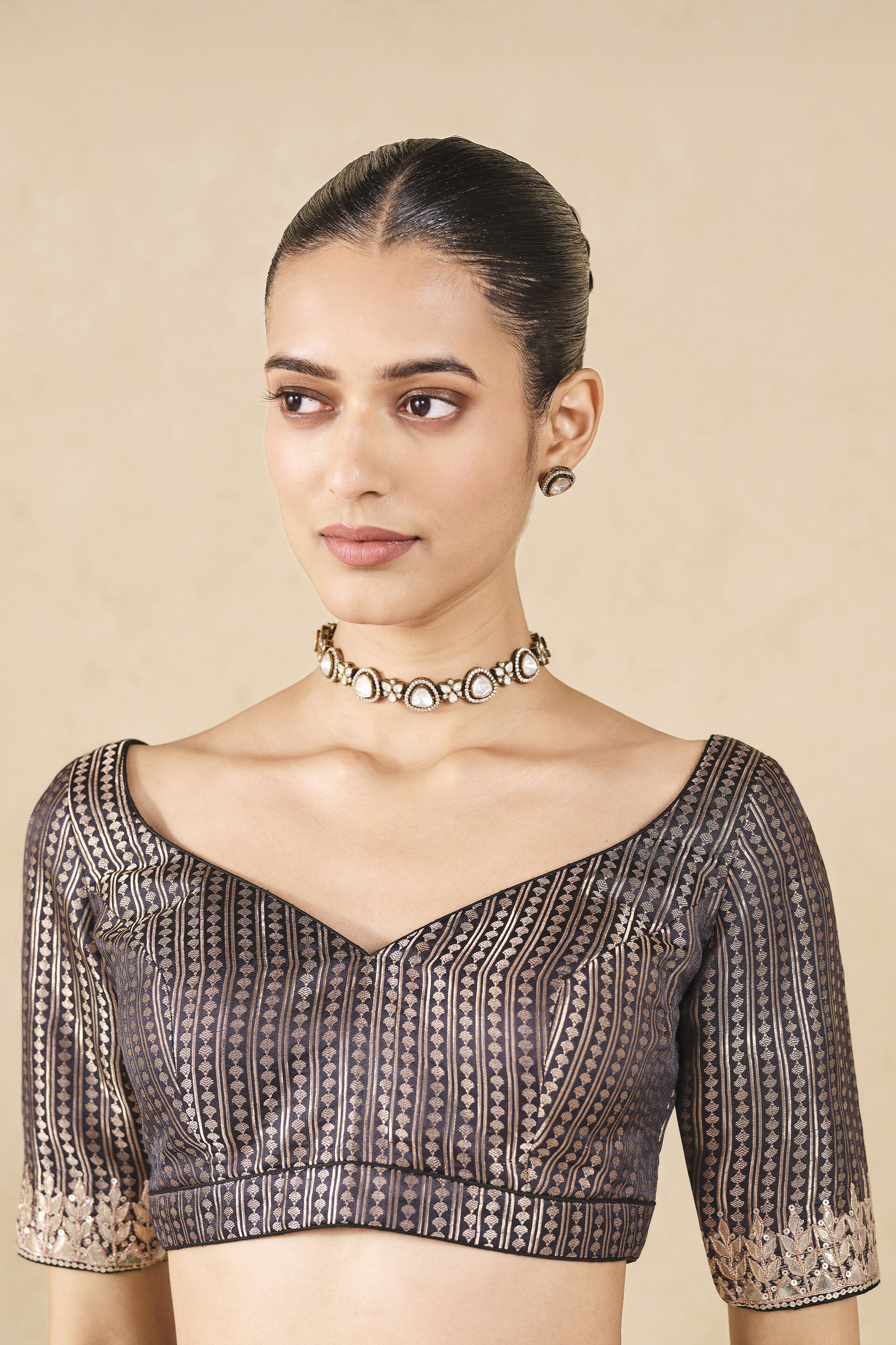 Avabha Handwoven Benarasi Silk Saree - Grey, Grey, image 10