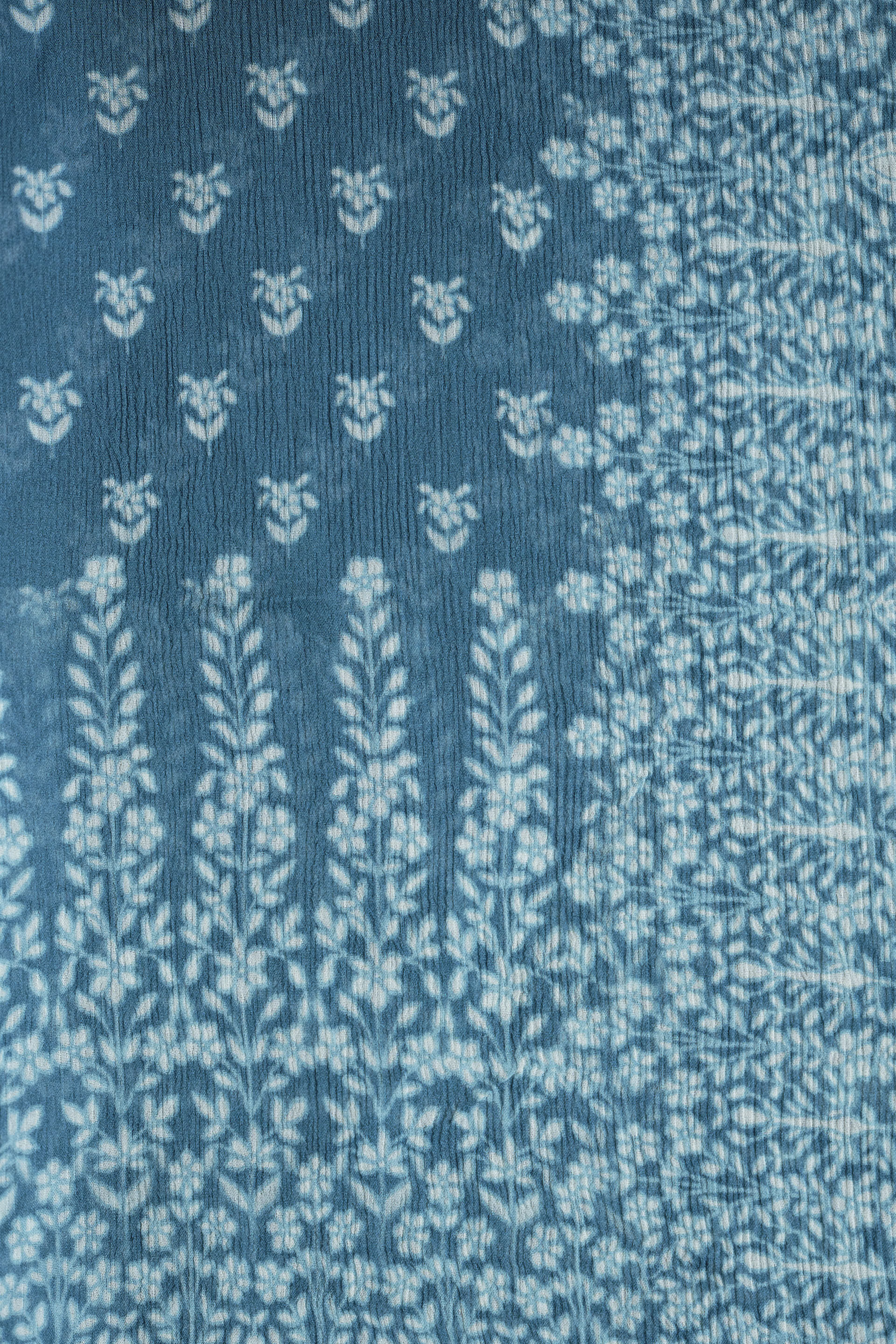 Endora Stole - Blue
