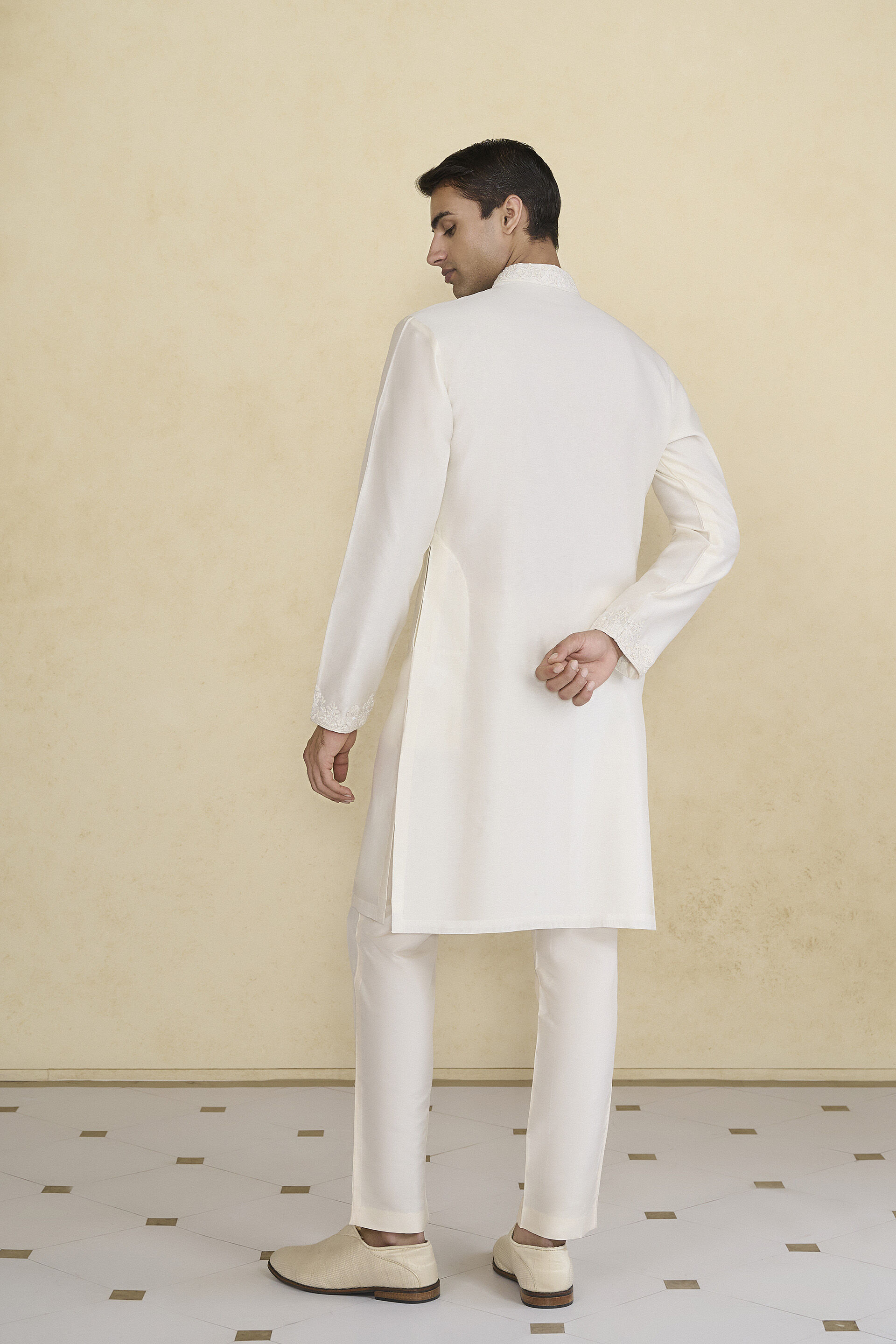 Isharv Embroidered Chanderi Silk Kurta - Ivory