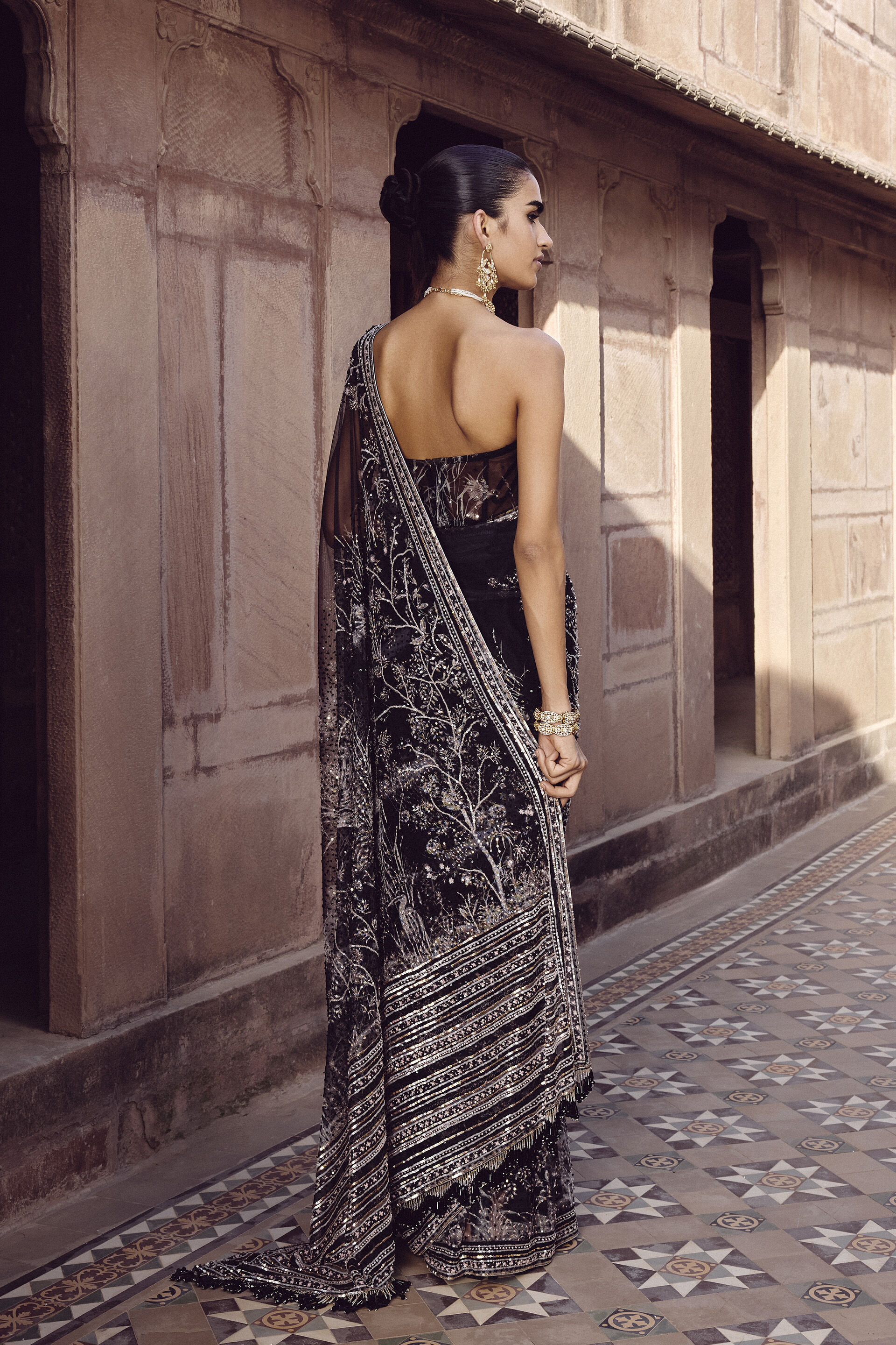 Sayori Embroidered Saree - Black