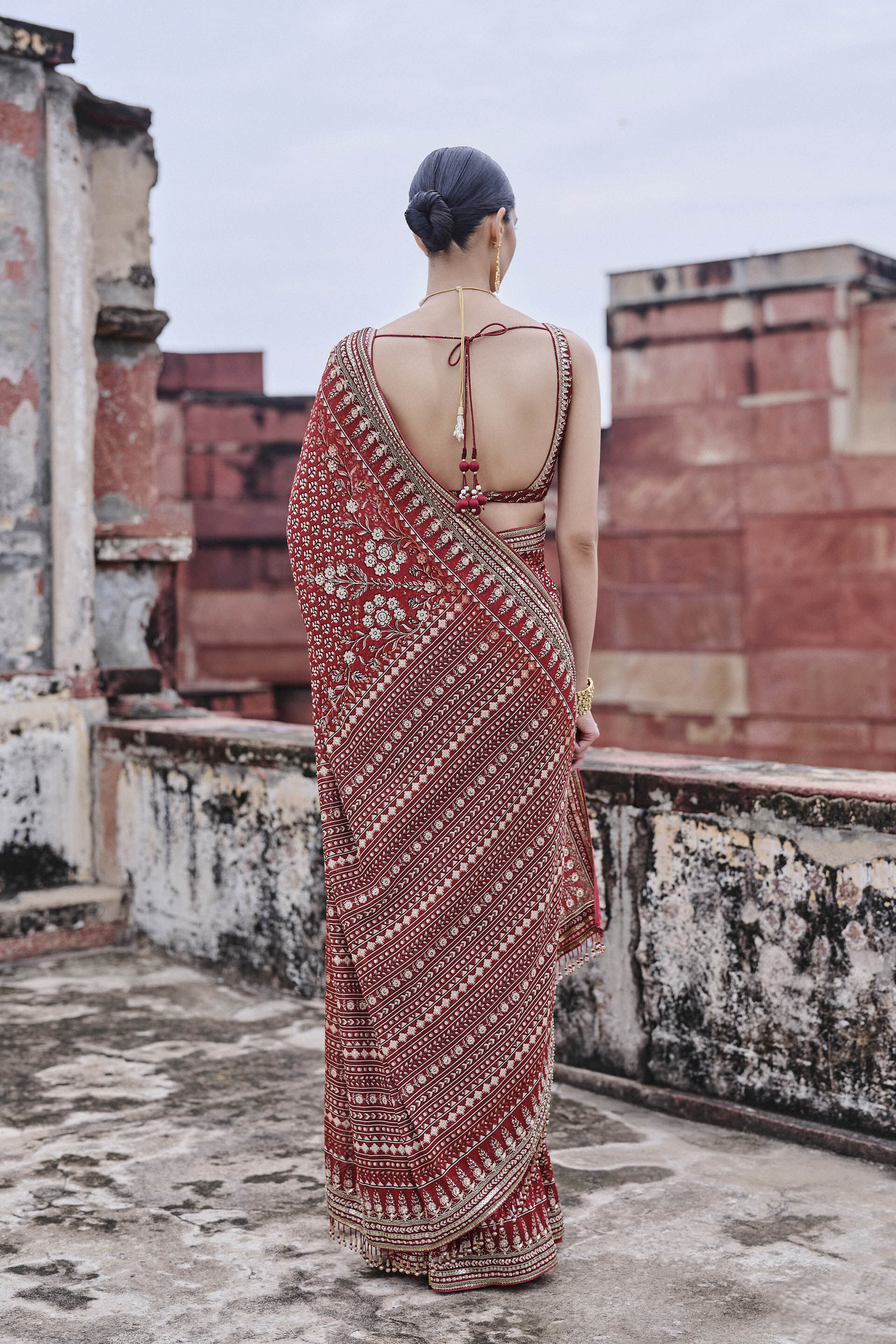Arvia Printed Georgette Saree - Red