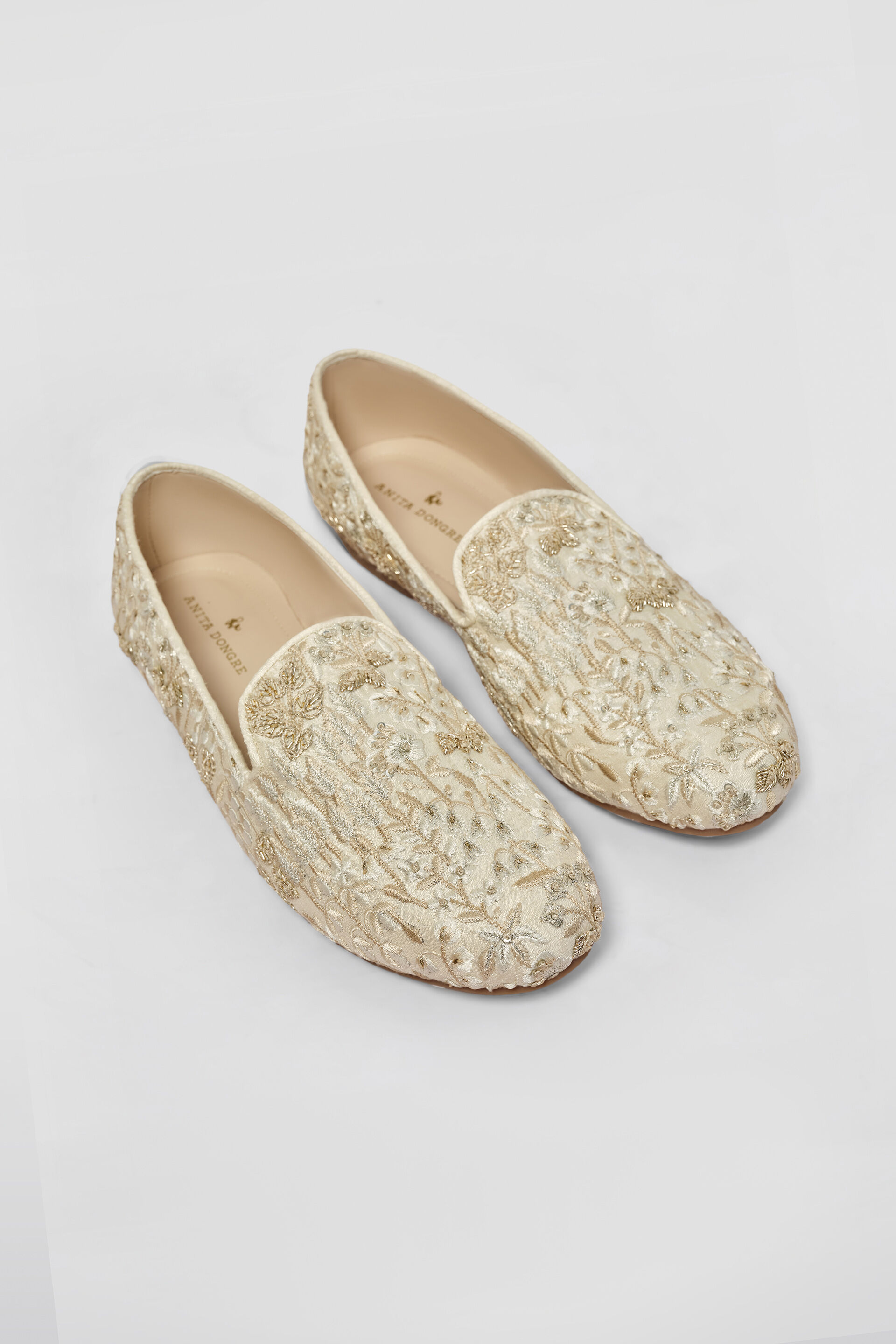Shahzain Hand-embroidered Silk Mojris - Ivory