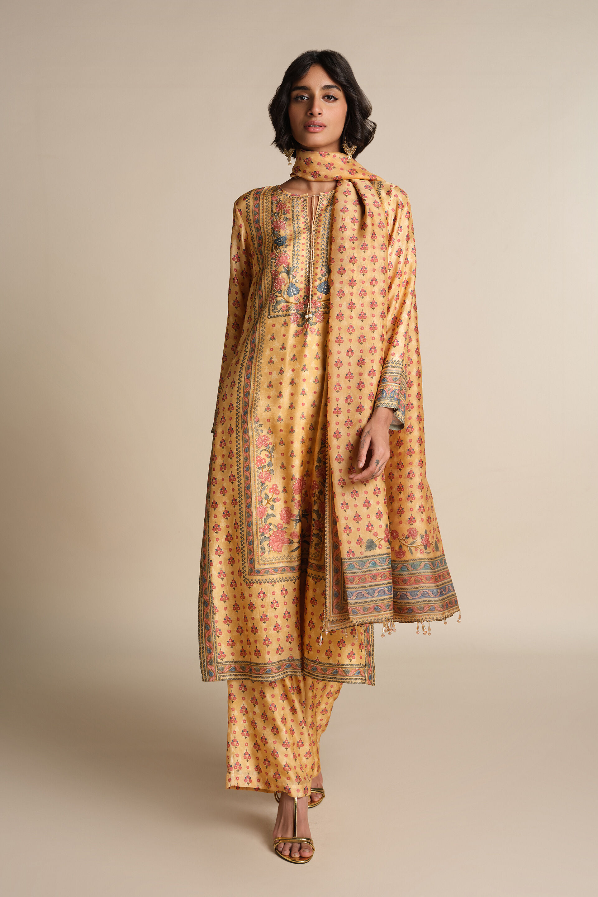 Anat Silk Suit Set - Yellow