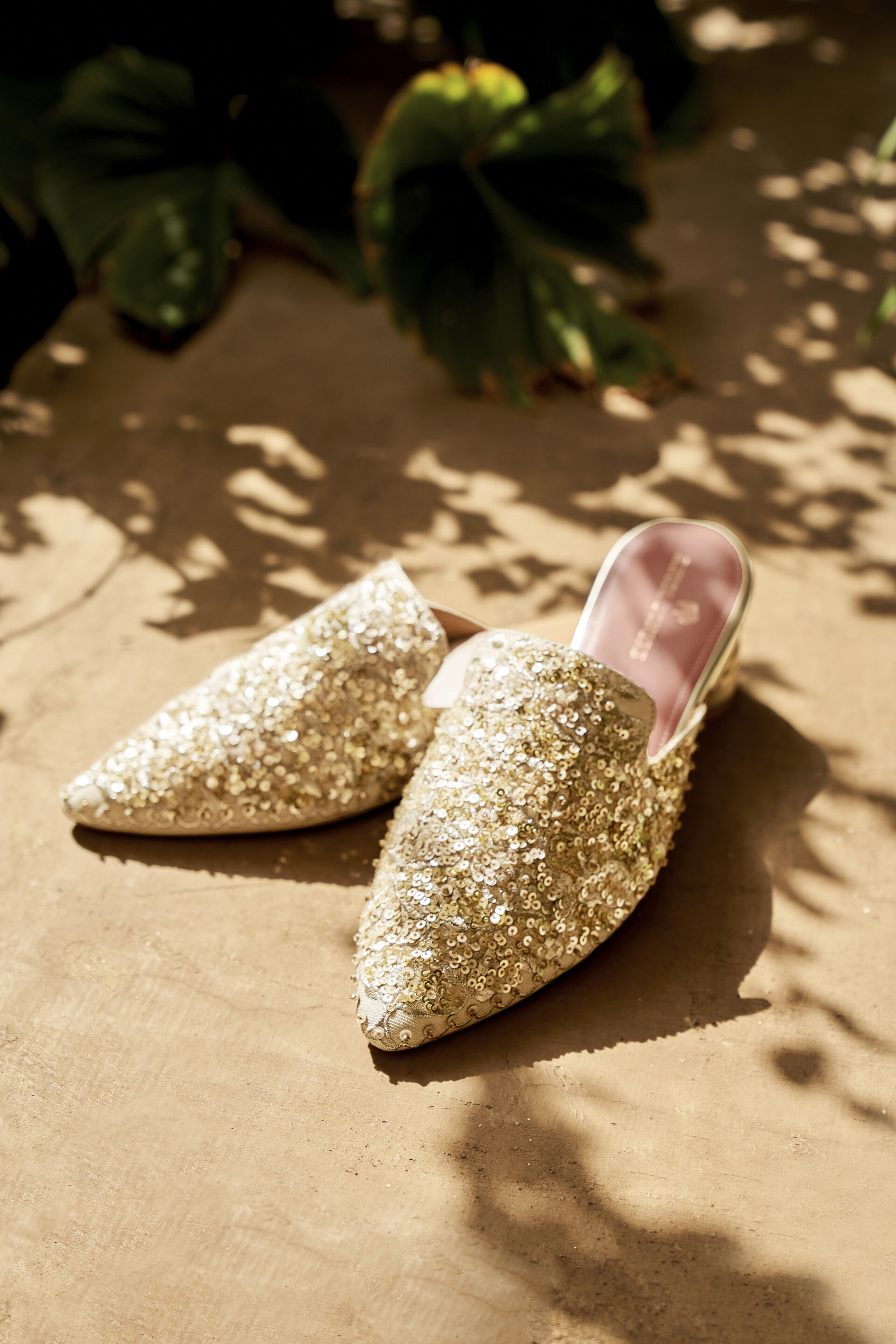 Womens gold mules top