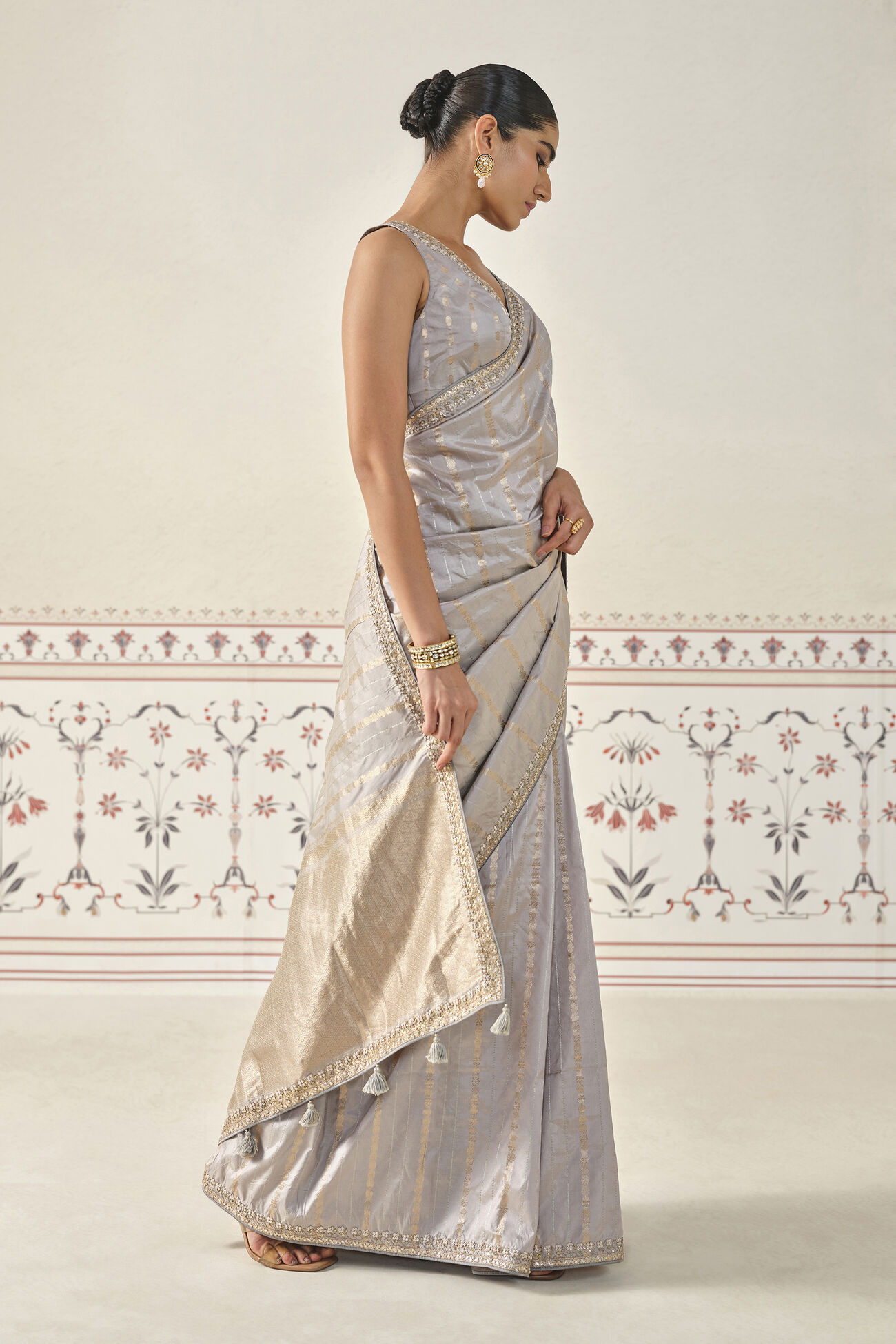 Ardvisura Handwoven Benarasi Saree Set - Grey, Grey, image 4