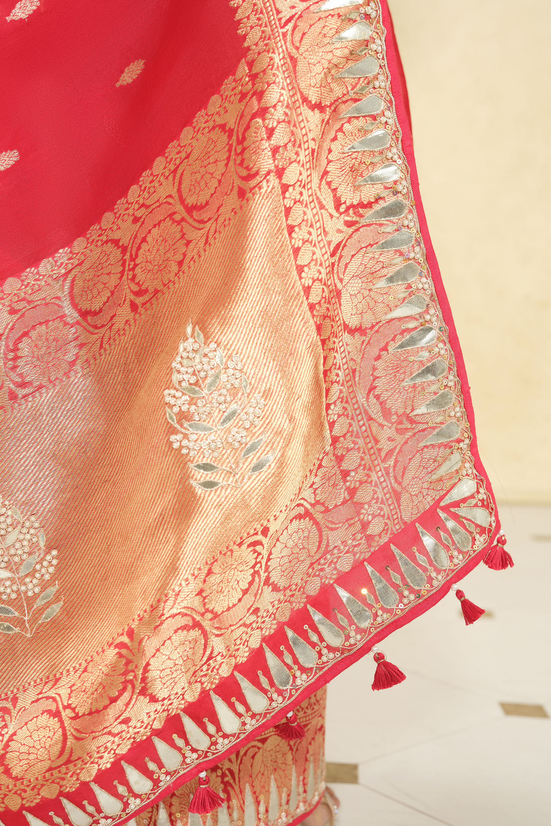 Ulka Handwoven Benarasi Saree Set - Red, Red, image 6