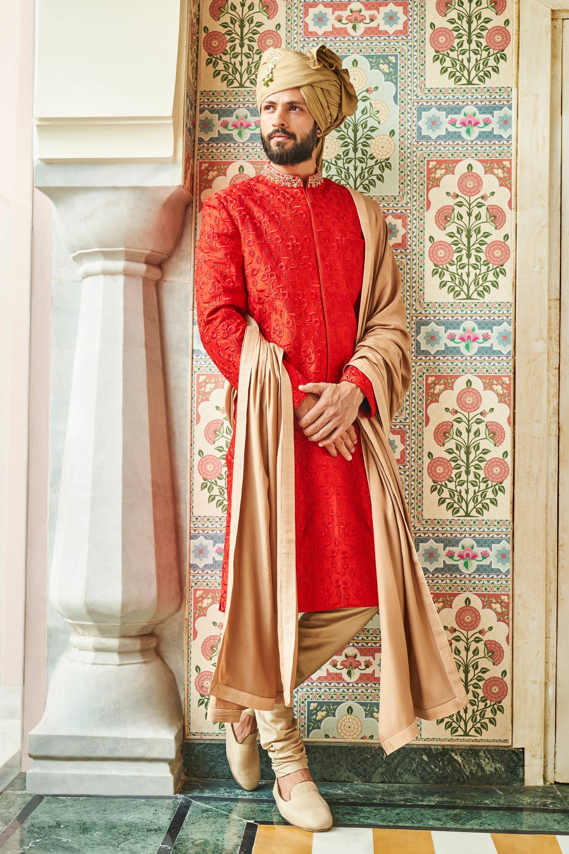 Agasti Sherwani