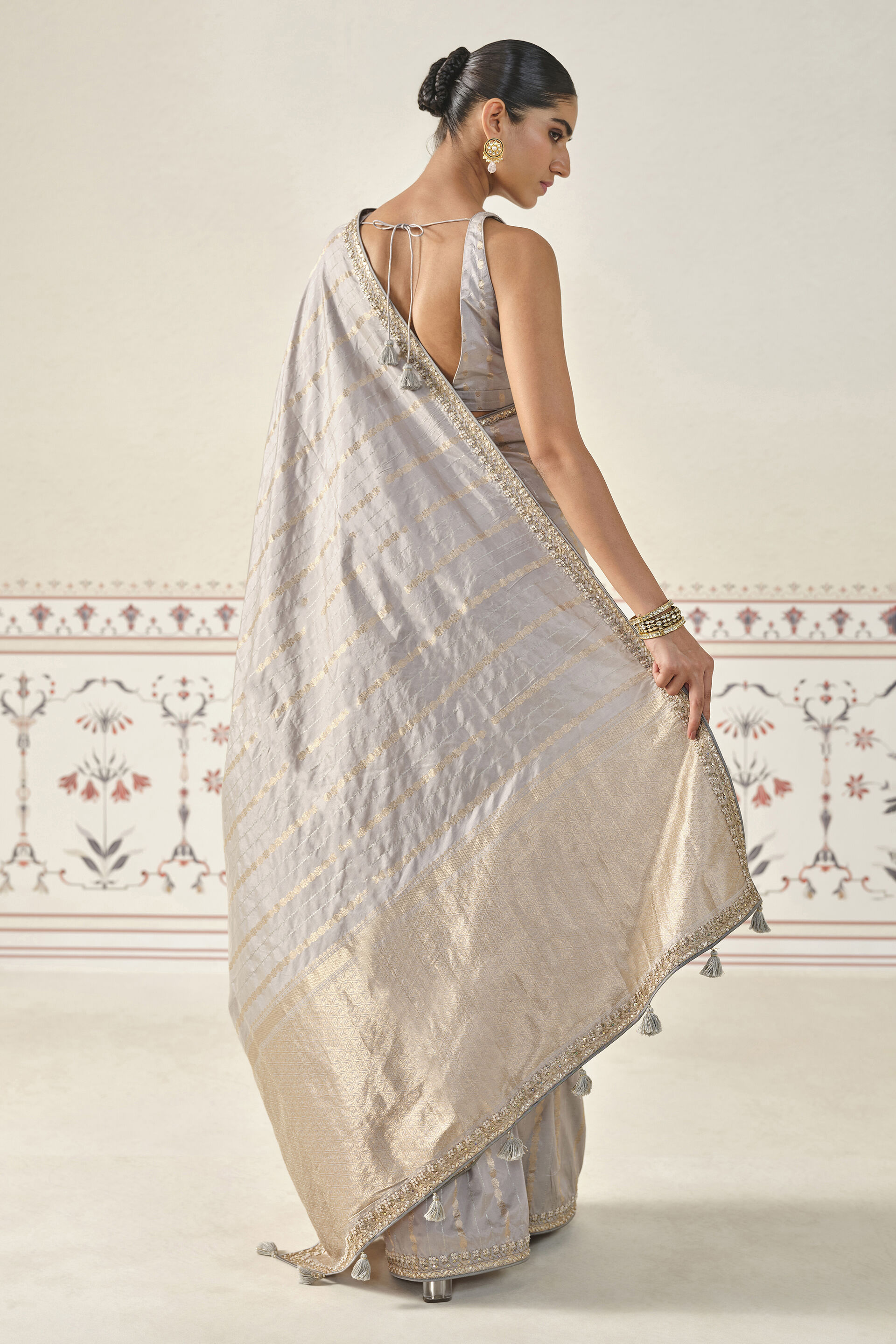 Ardvisura Handwoven Benarasi Saree Set - Grey