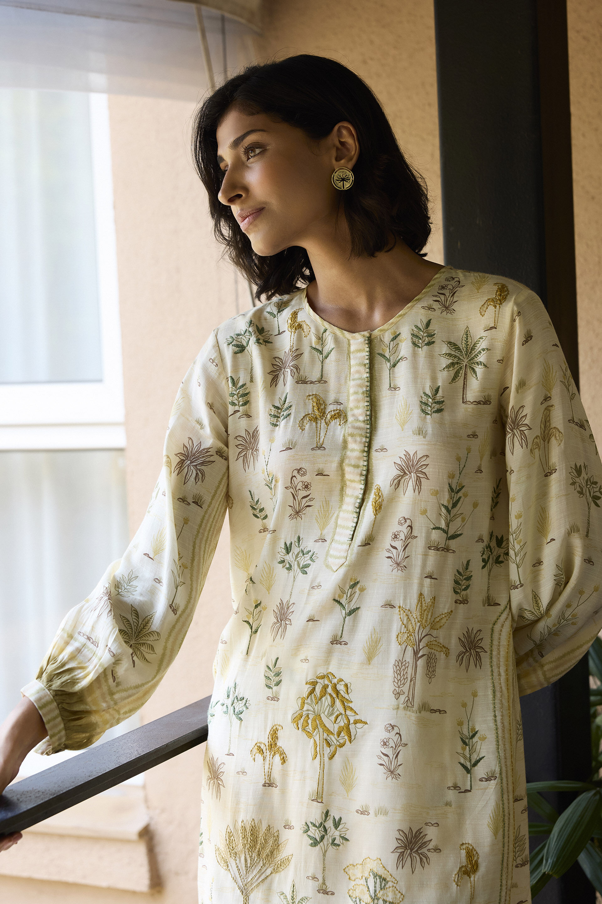 Season Song Hand-embroidered Kantha Co-ord - Ivory, Ivory, image 3