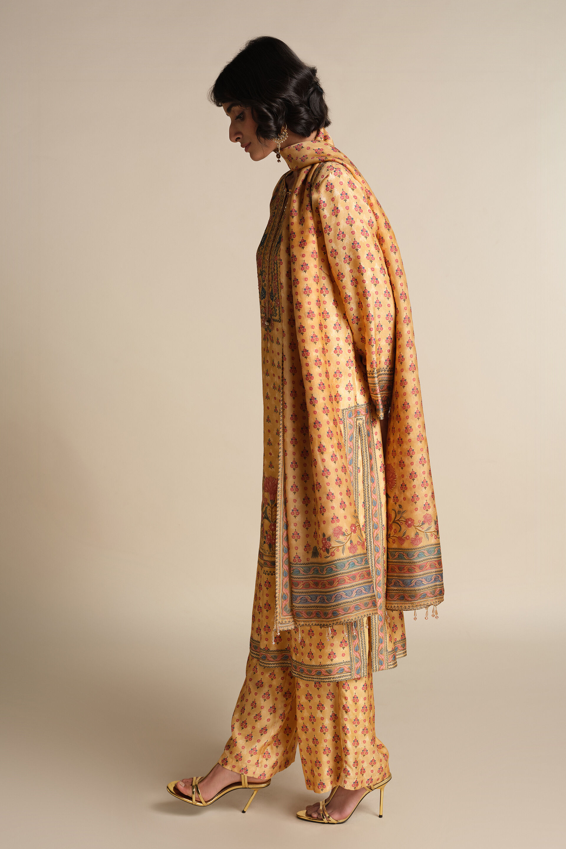 Anat Silk Suit Set - Yellow