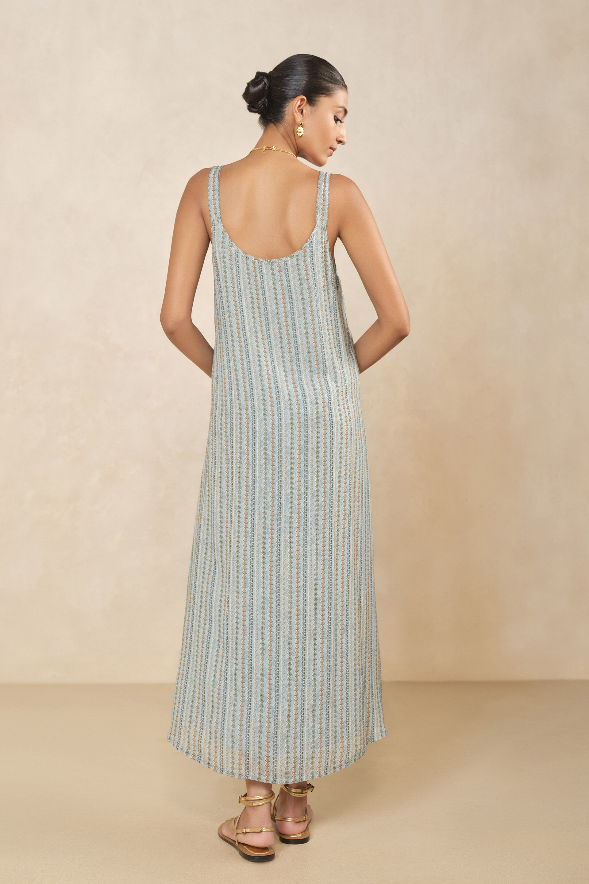 Nehar Kaftan - Blue, Blue, image 4
