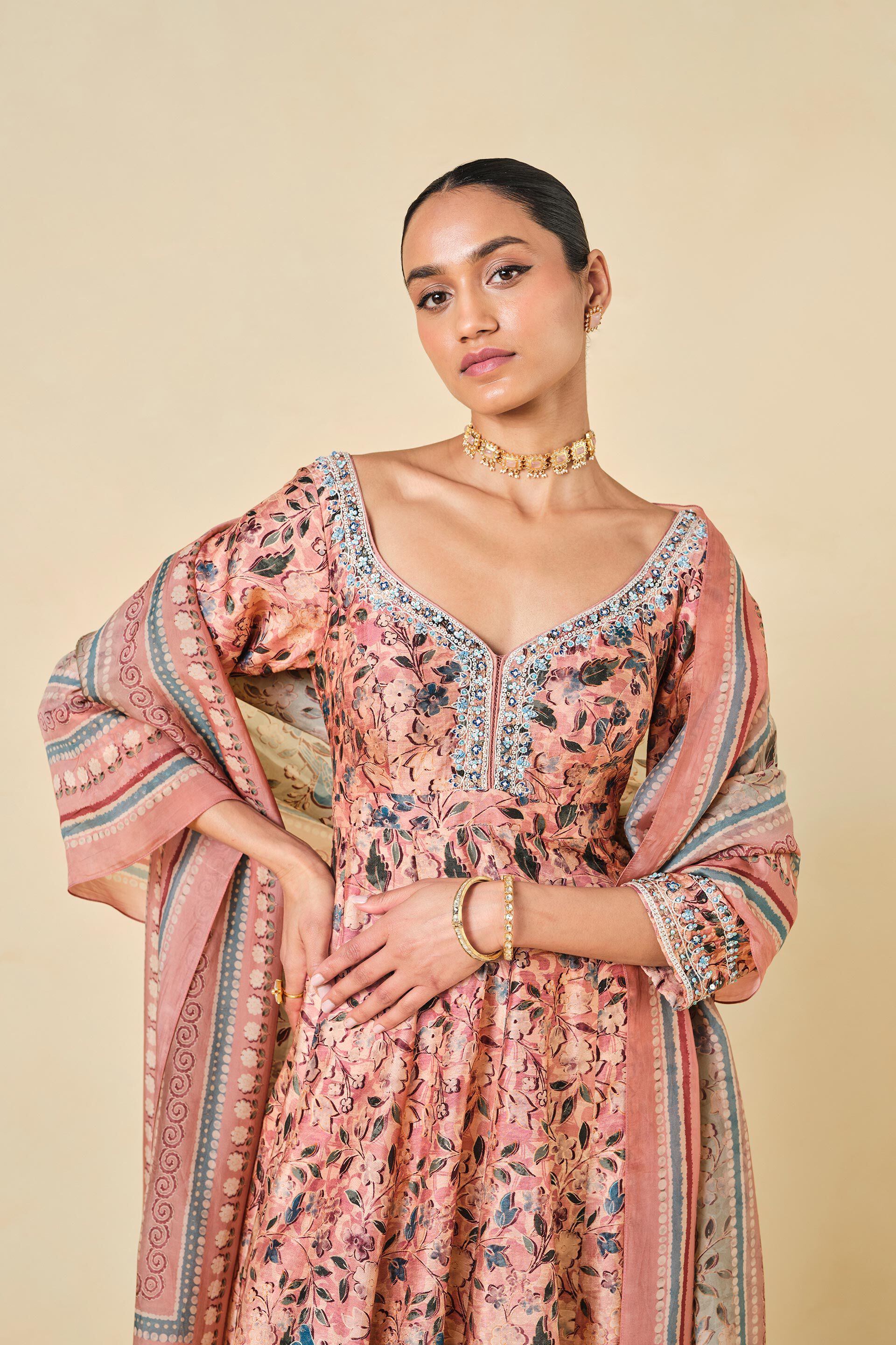 Anita dongre anarkali discount