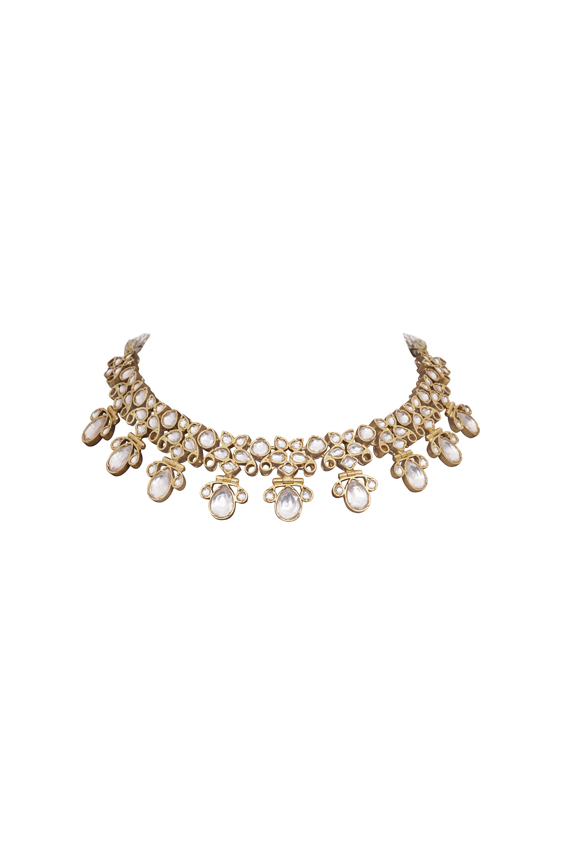 Dionne Choker