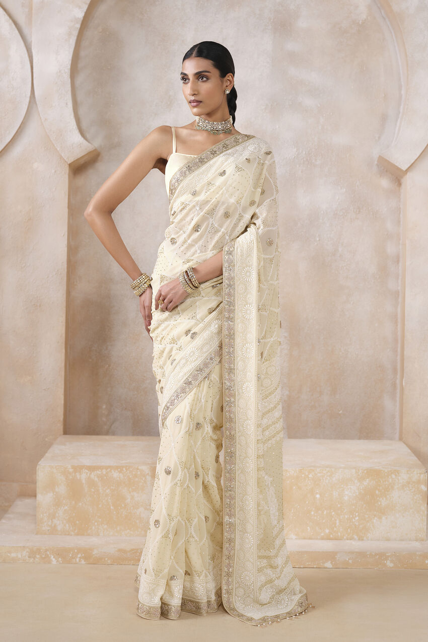 Buy Designer Saree & Blouses for women Online in USA | Anita Dongre Buy Designer Saree & Blouses for women Online in USA | Anita Dongre