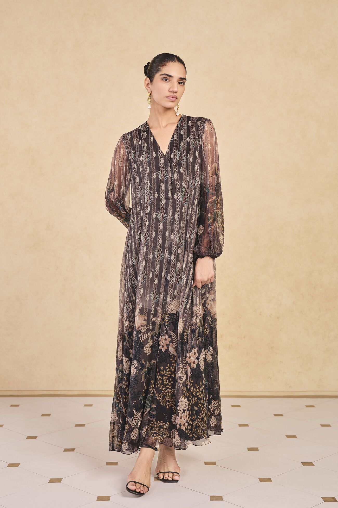 Buy Designer Jumaana Printed Bemberg Kaftan Grey Online from Anita Dongre