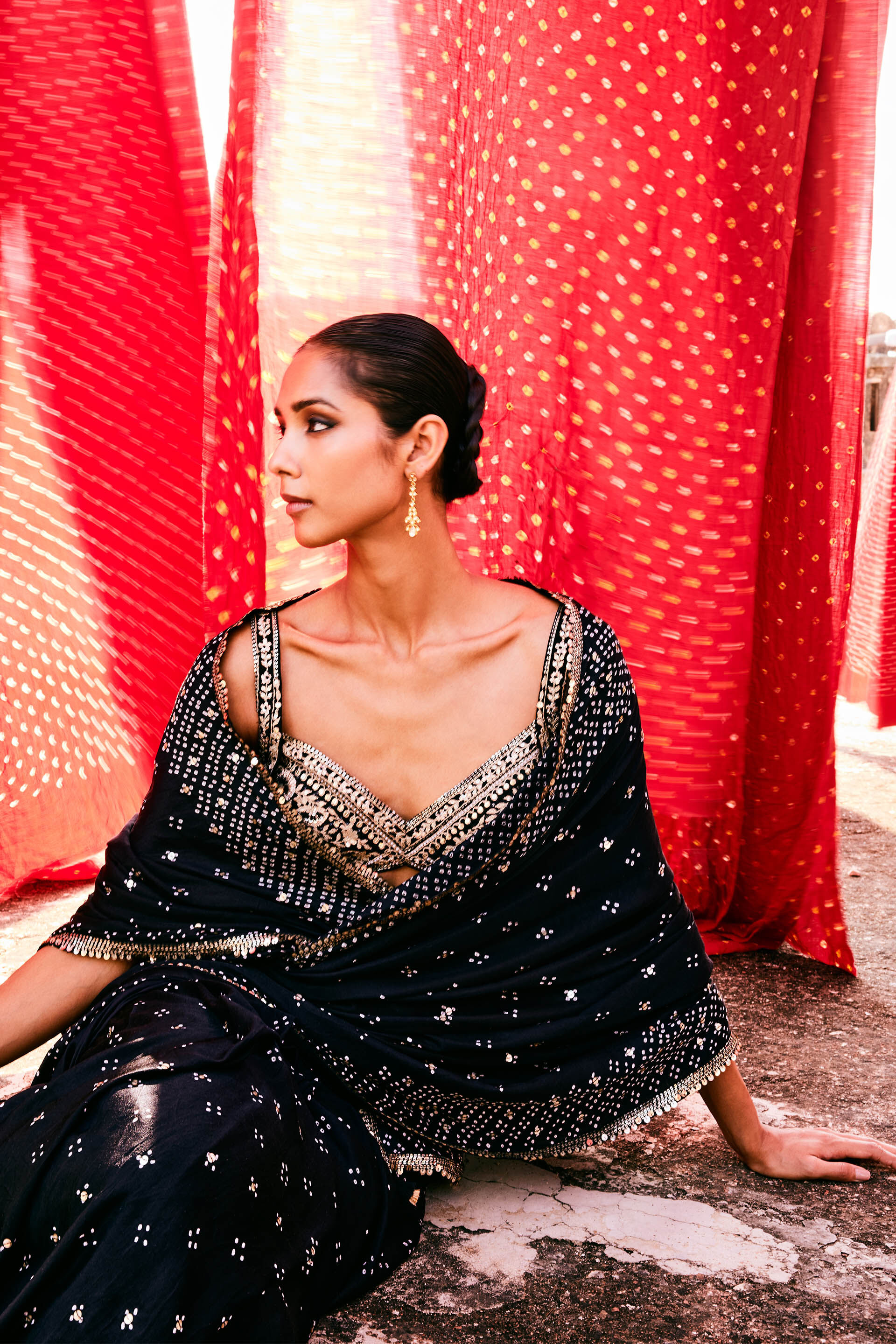 Bahi Handcrafted Bandhani Silk Saree, Black, image 3