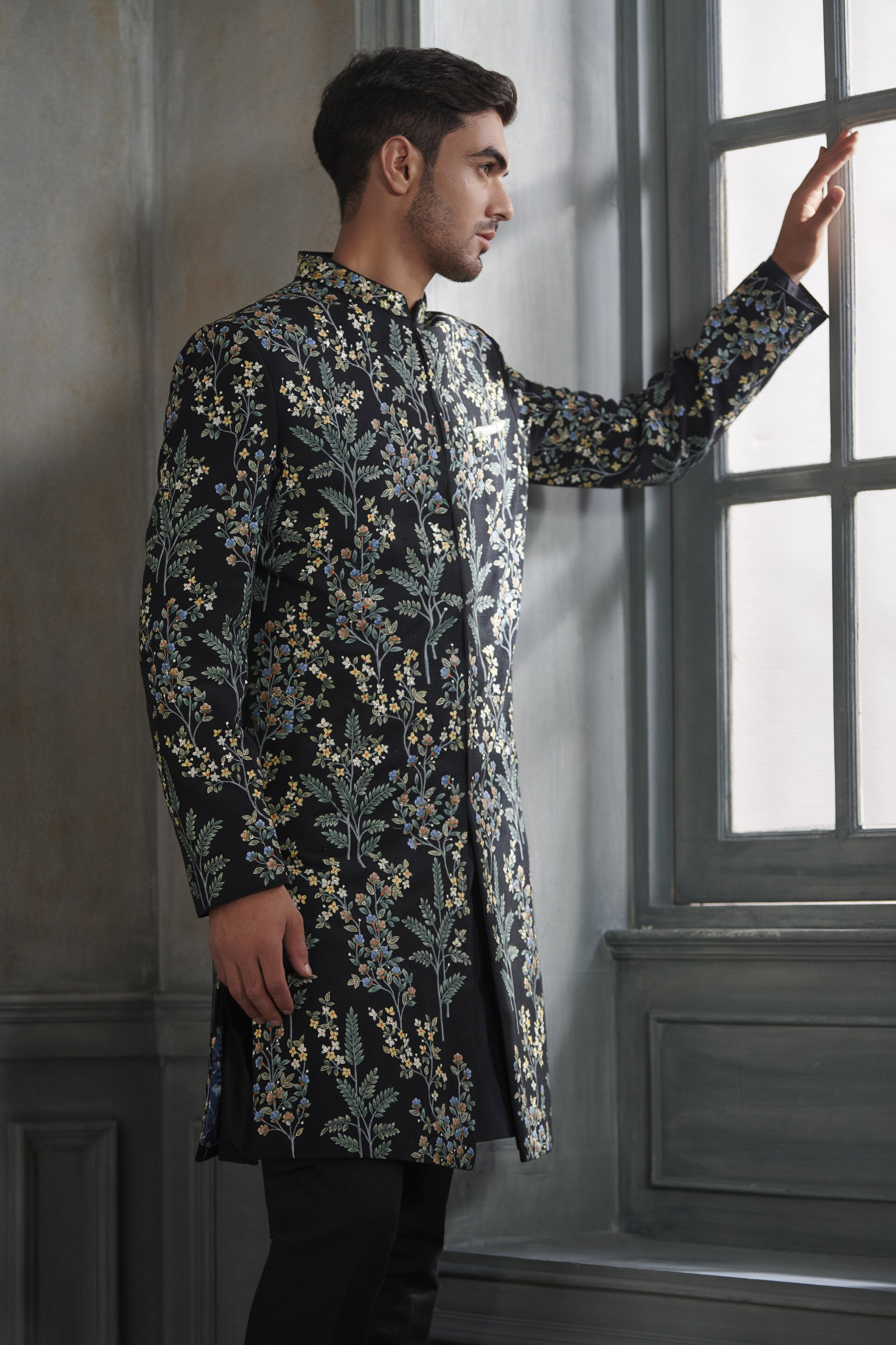 Aagniv Pichhwai Sherwani - Black, Black, image 4