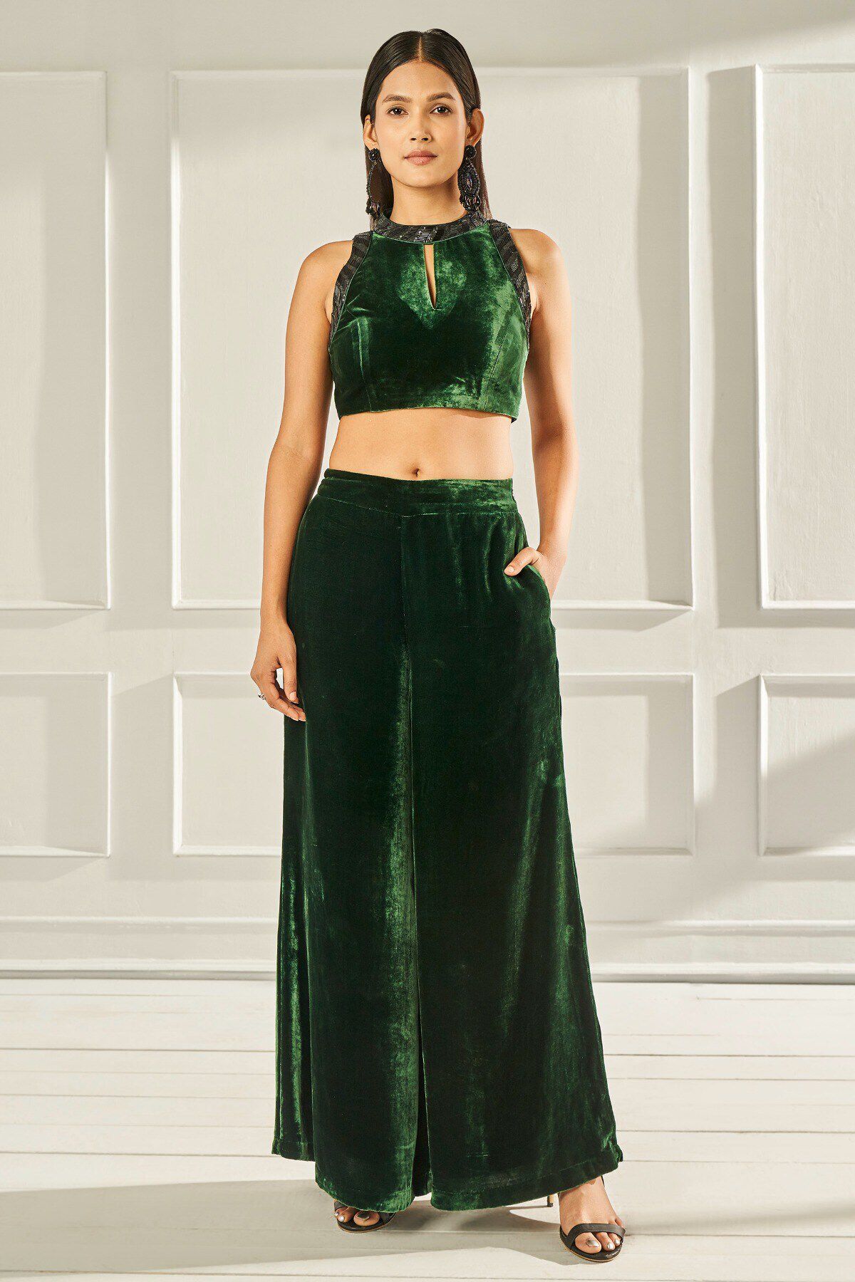 Crop top with palazzo on sale pants online