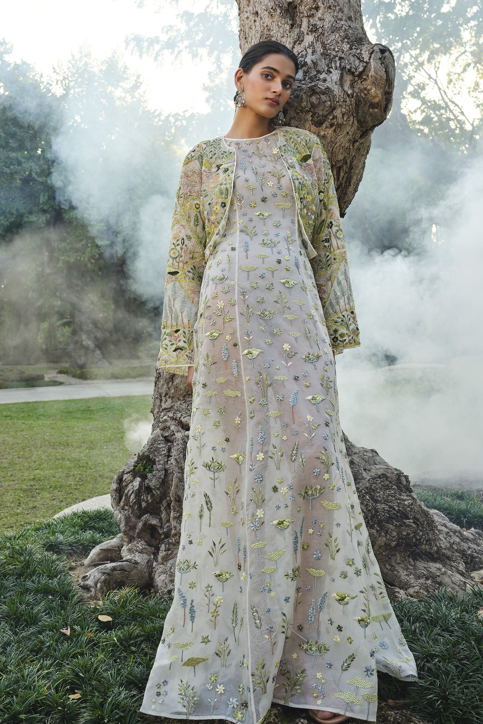 Faunus Embroidered Silk Jacket Set - Ivory