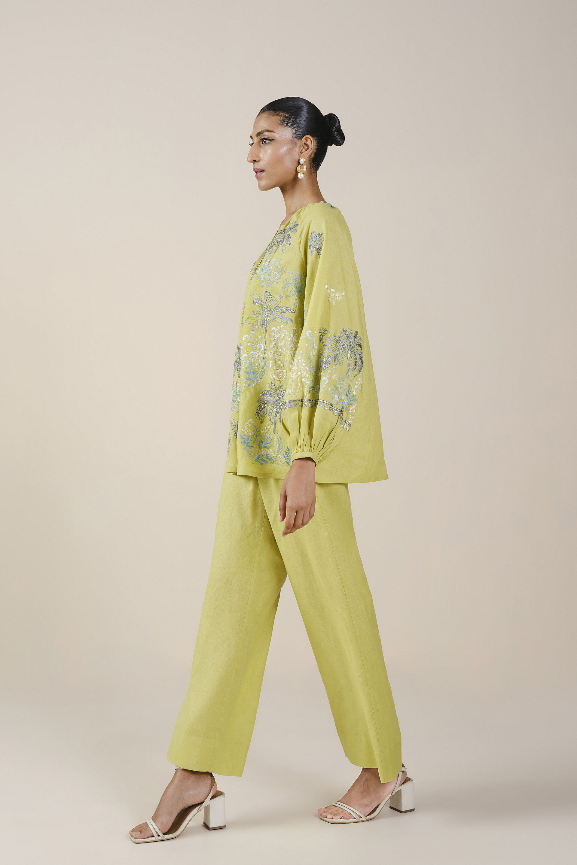 Pelagia Embroidered Linen Coord - Lime