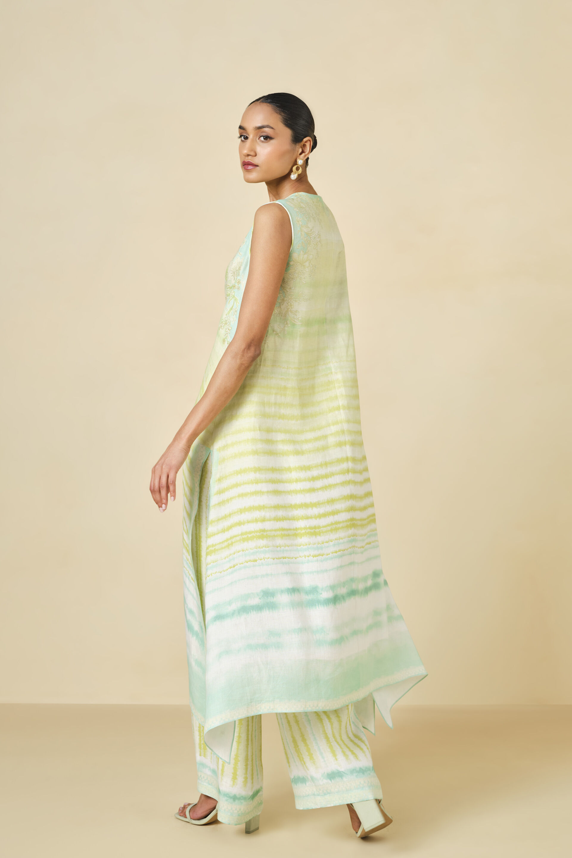 Anapos Asymmetrical Printed Hemp Kurta Set - Lime