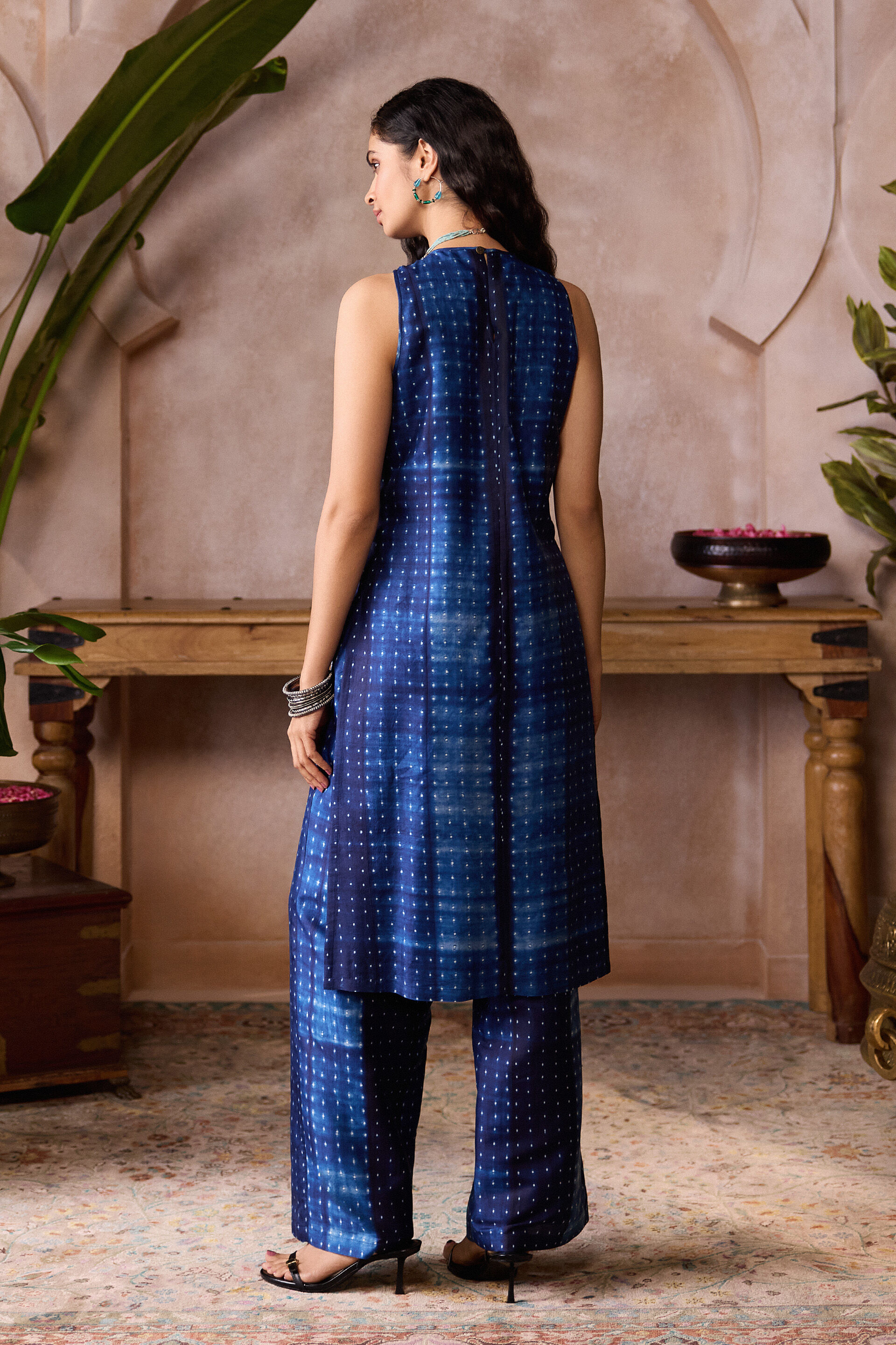 Feugo Handcrafted Shibori Silk Co-ord - Indigo Blue