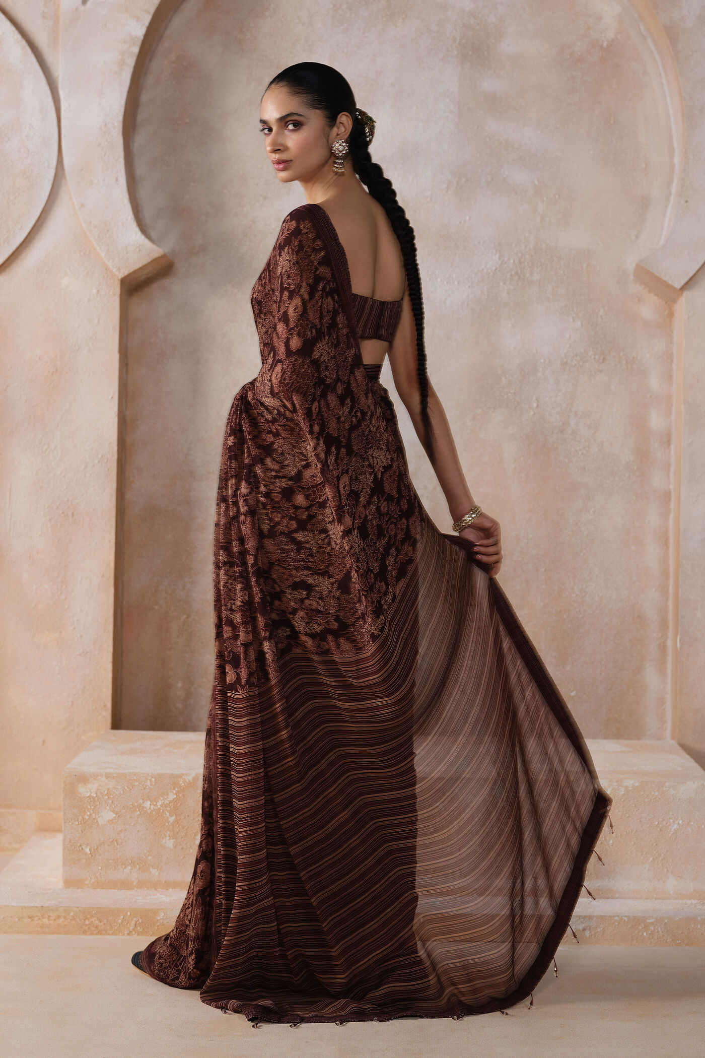chiffon saree dress Usha our printed French chiffon saree. Like summer caught in motion. Light on the skin, soft in movement, drifting with every breeze. A print that unfolds gently, colours that linger, and