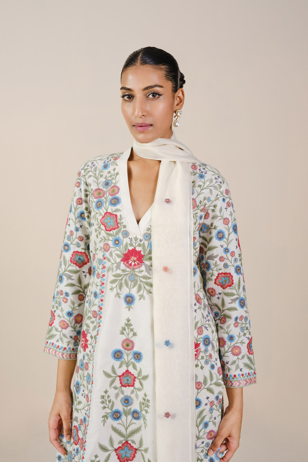 Galaxy of Flowers Embroidered Silk Suit Set - Cream, White, image 4