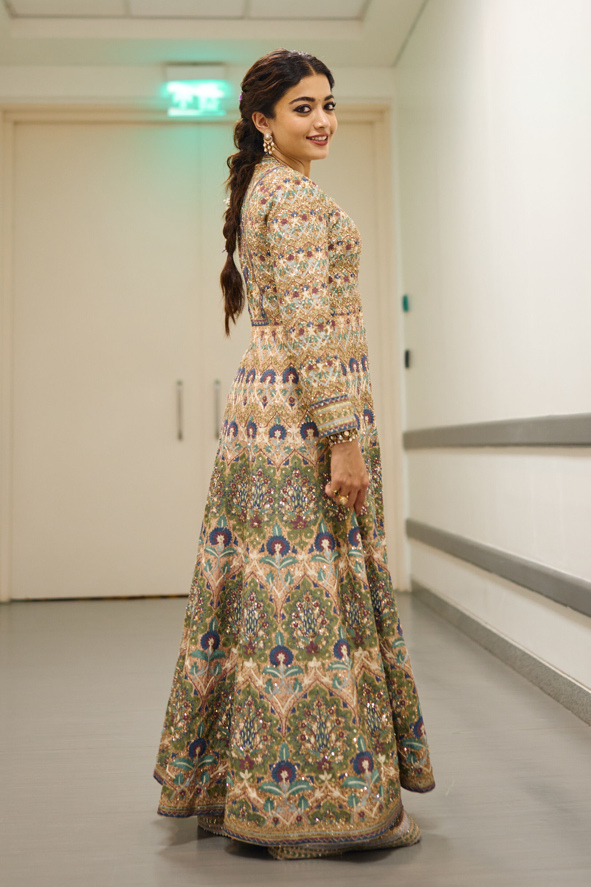 Krandasi Embroidered Zardozi Jacket Set - Blush, , image 2