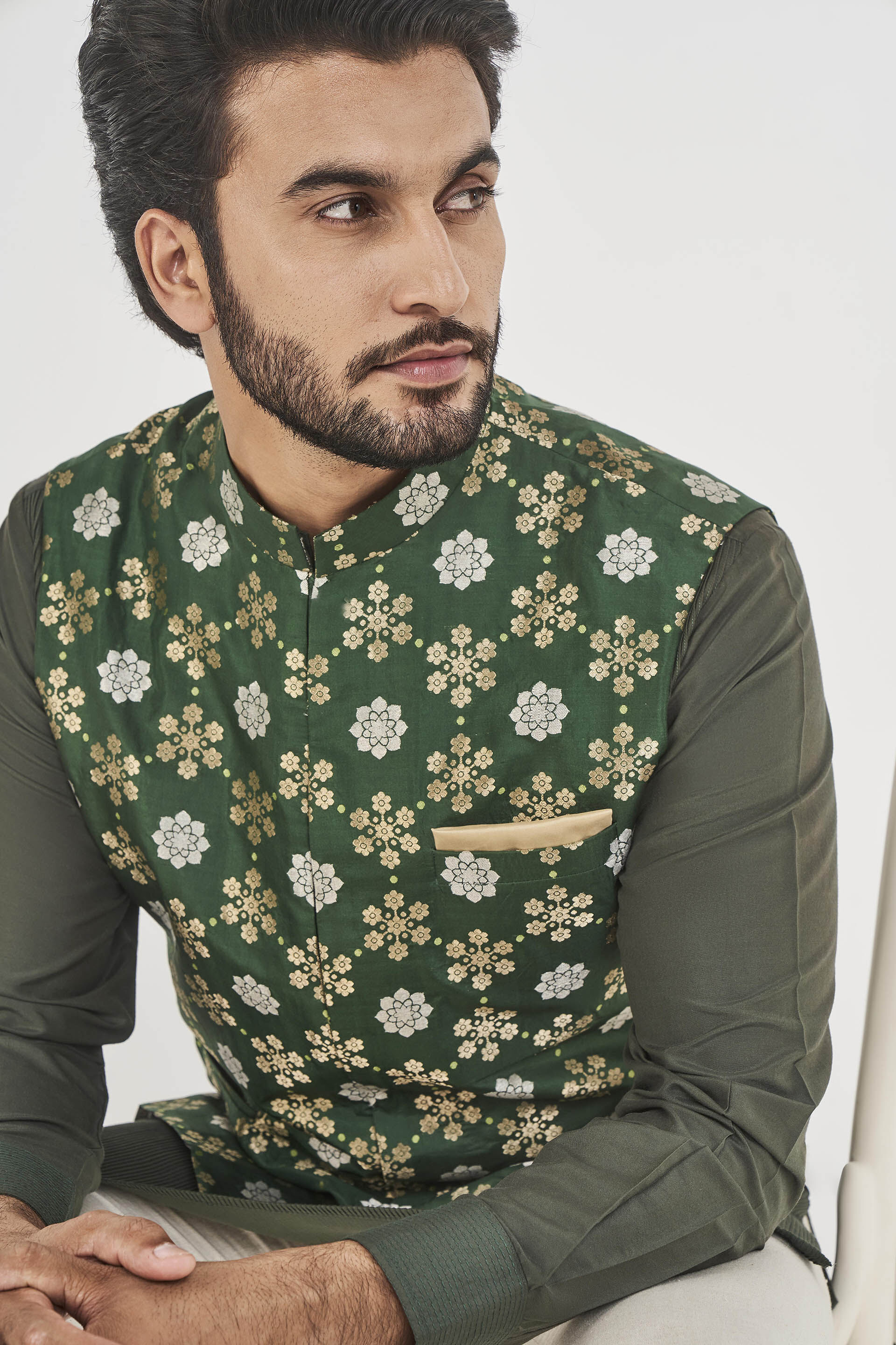 Aayansh Bandi Emerald, Emerald, image 5