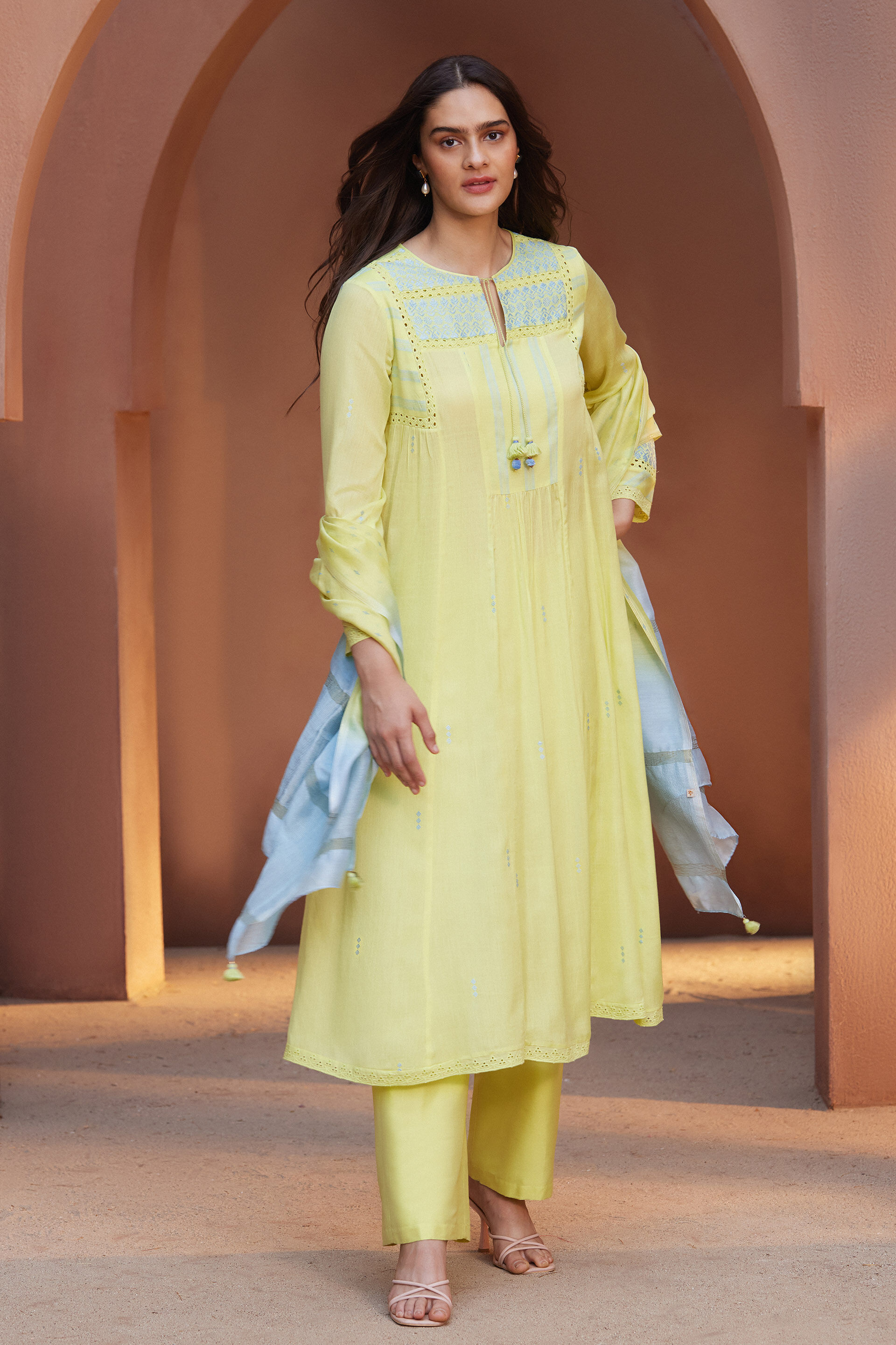 Ladies kurta new arrivals online sale