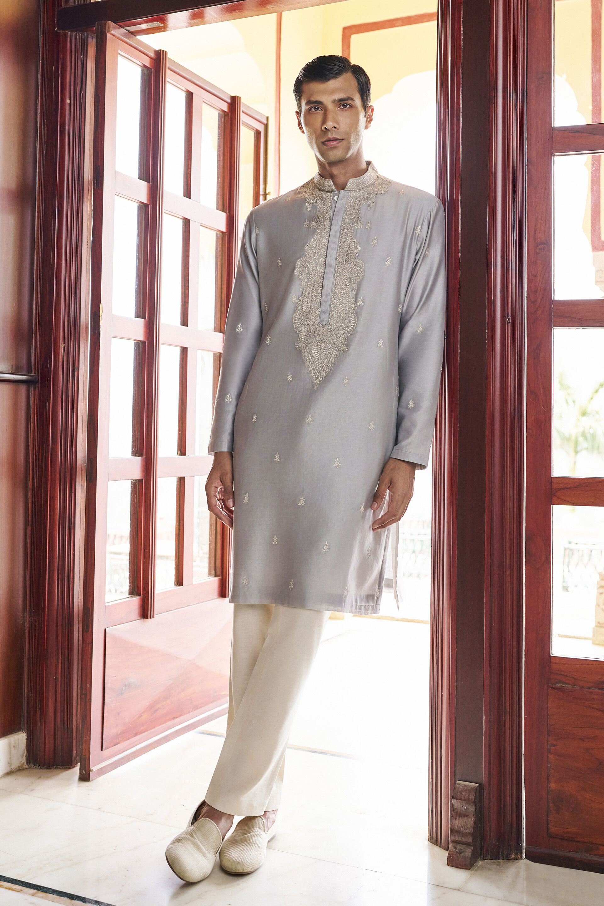 Serene Embroidered Mul Kurta - Grey