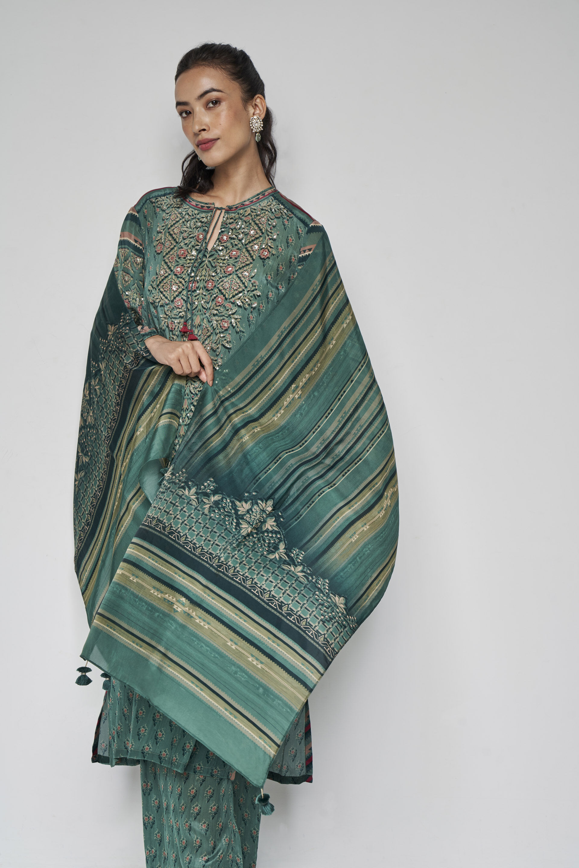 Anita dongre scarf on sale