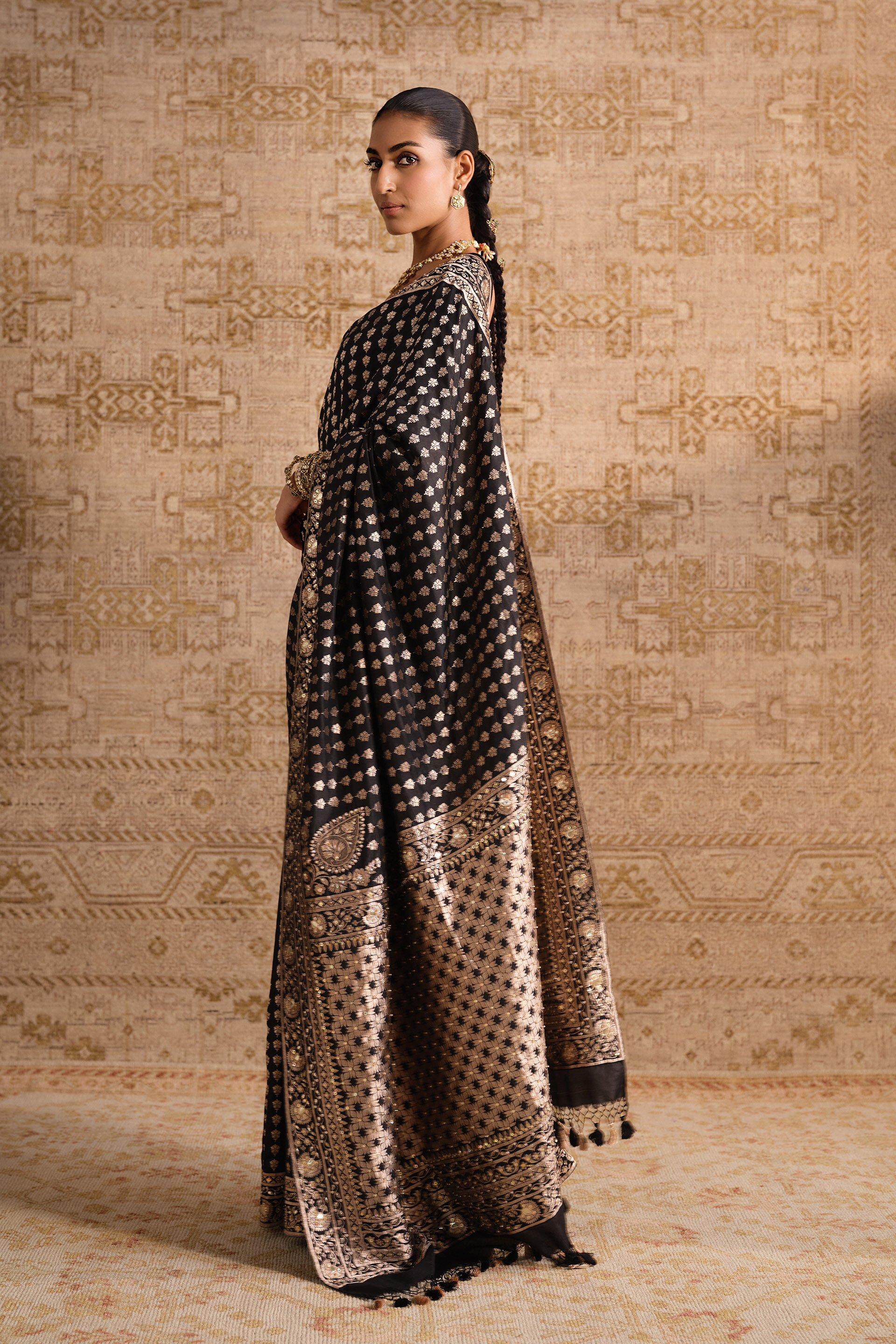 Arsheya Handwoven Benarasi Silk Saree - Black, Black, image 4