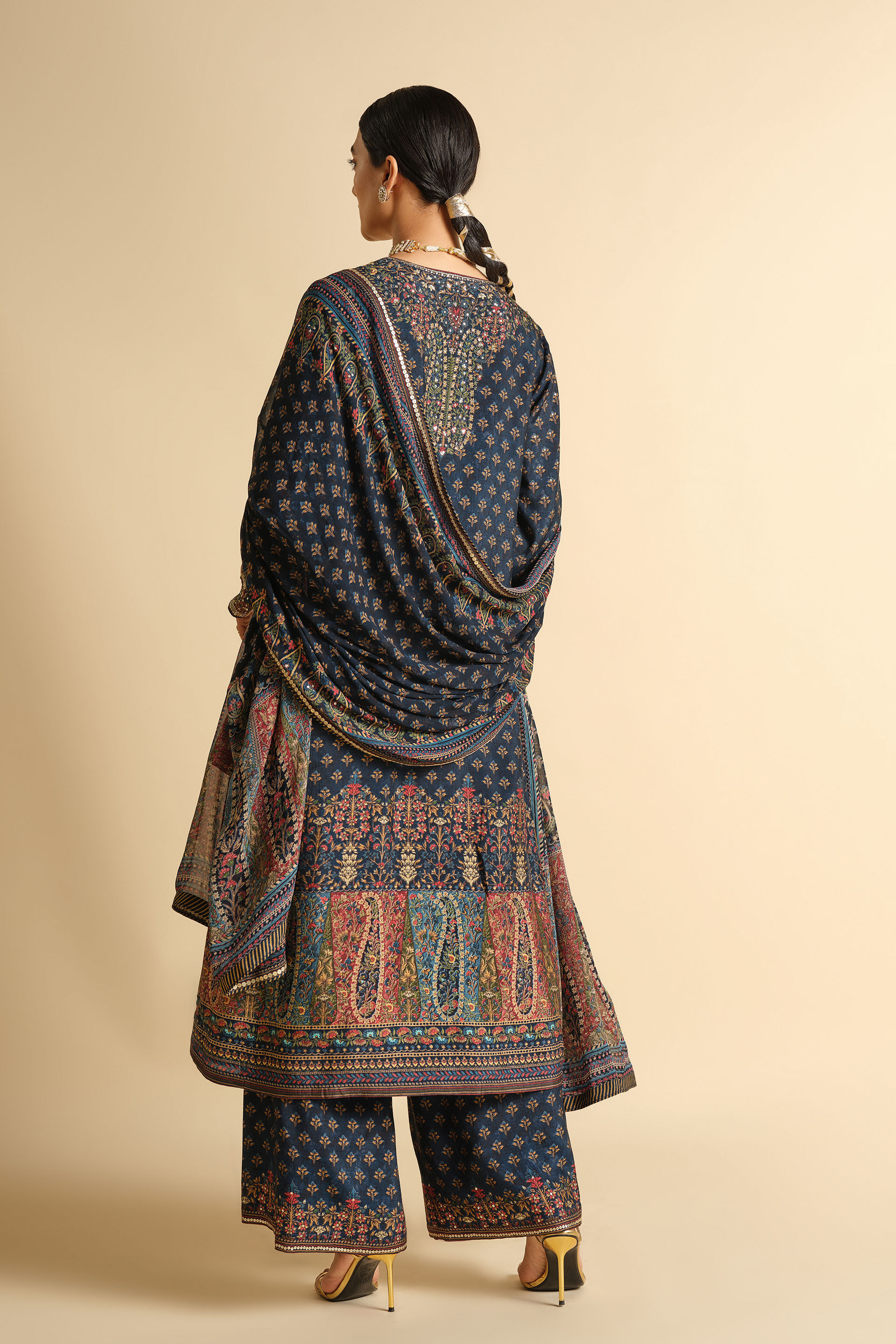 Avanija Suit Set - Blue