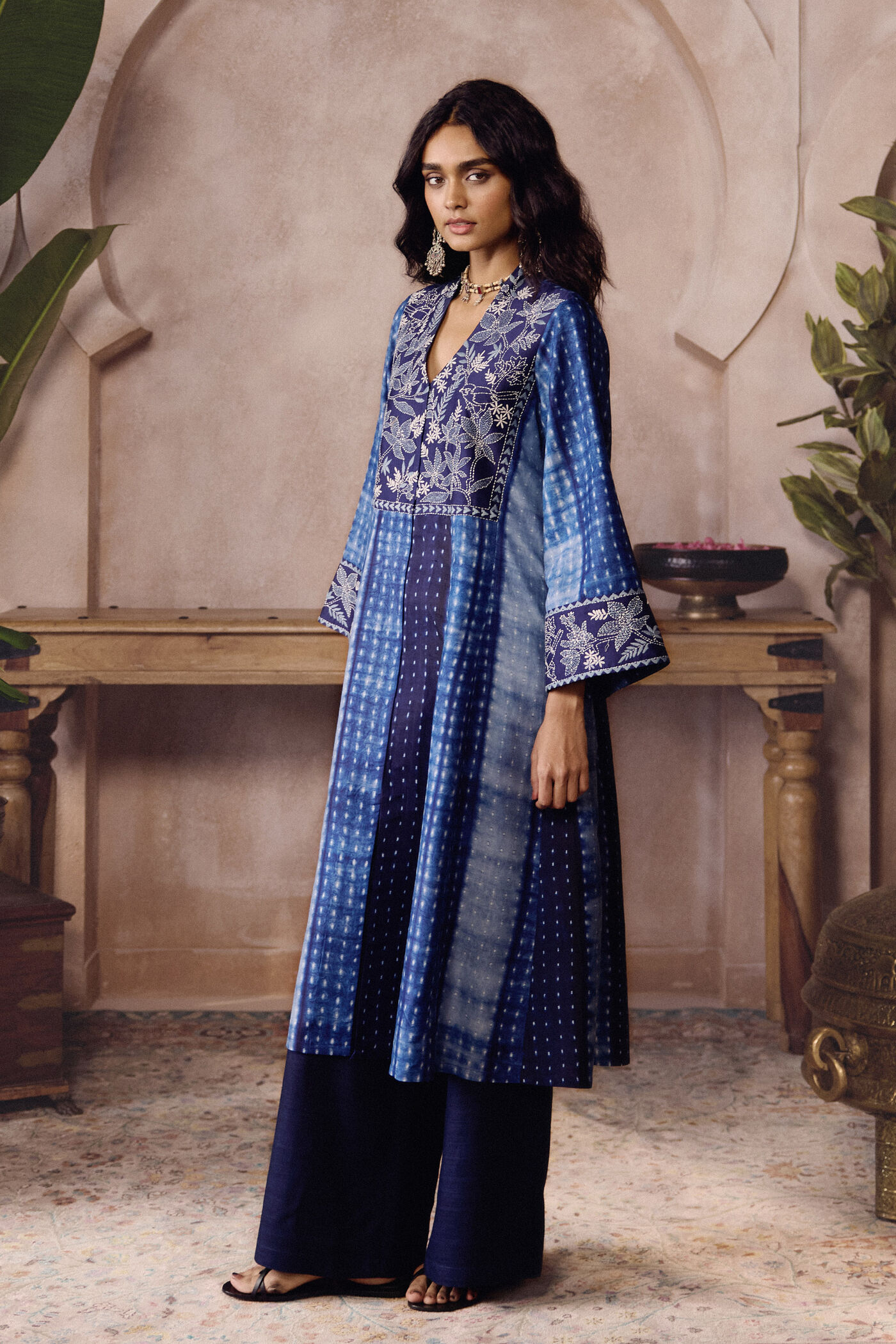 Shiv Textiles Kurta set met zijden geborduurde dames, Geel, 40 Shiv Textiles Kurta set met zijden geborduurde dames, Geel, 40