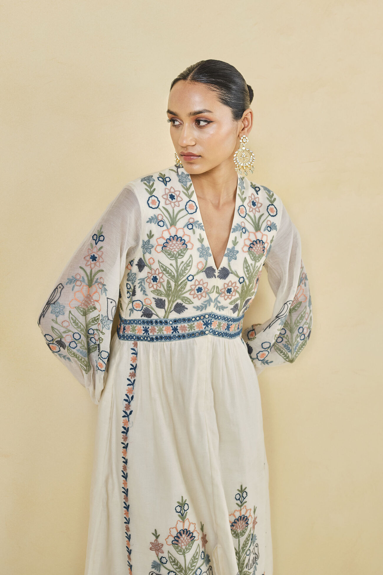 Balsam Hand-embroidered SEWA Mull Suit Set, Natural, image 4