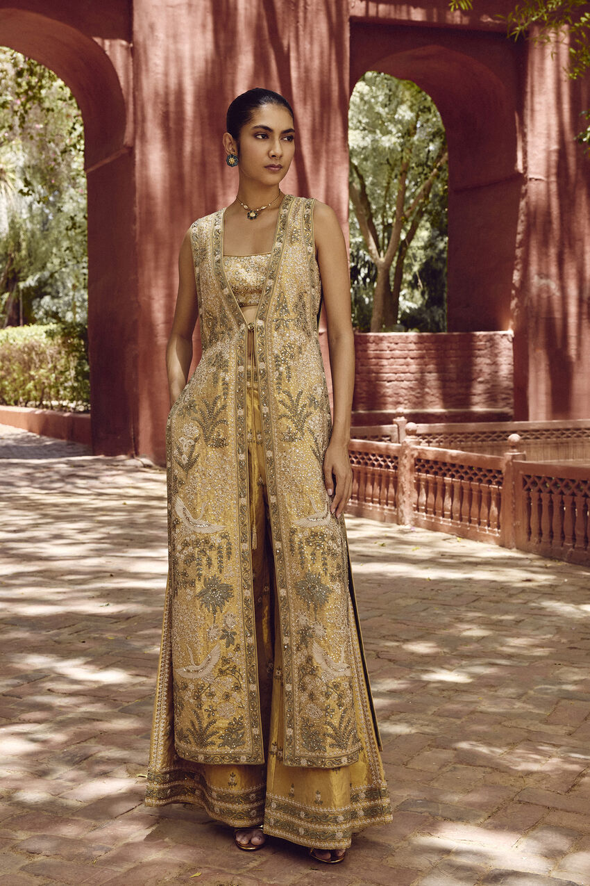 Buy Designer Co-ord Sets for Bride Online | Anita Dongre Buy Designer Co-ord Sets for Bride Online | Anita Dongre