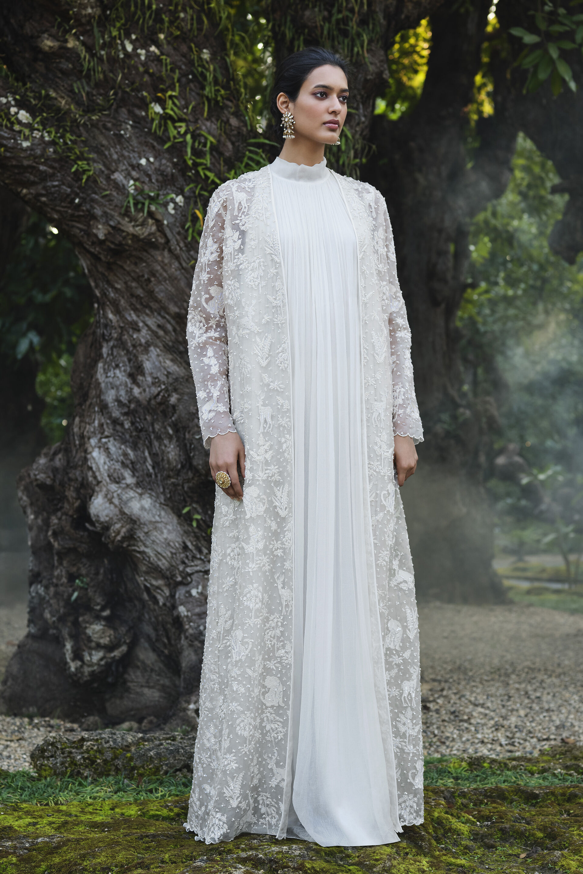 Mountain Mist Embroidered Jacket Set - Ivory