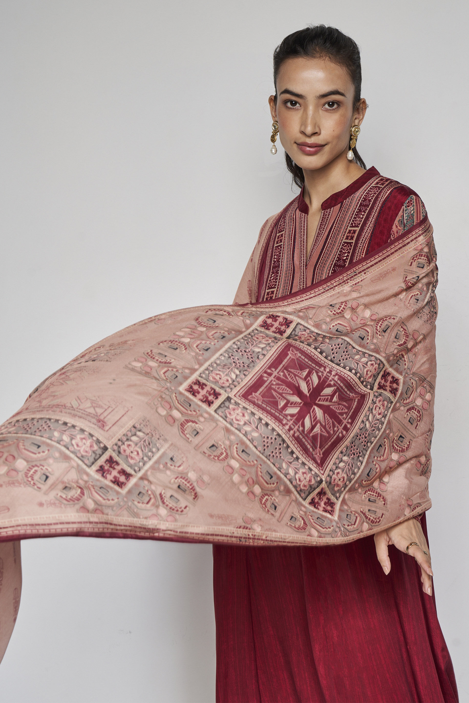 Rosario Stole - Onion Pink, Onion Pink, image 3