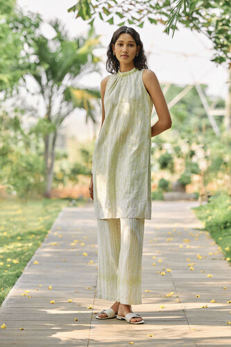Sojourn Hand-embroidered Chikankari Linen Coord - Lime, Lime, image 4