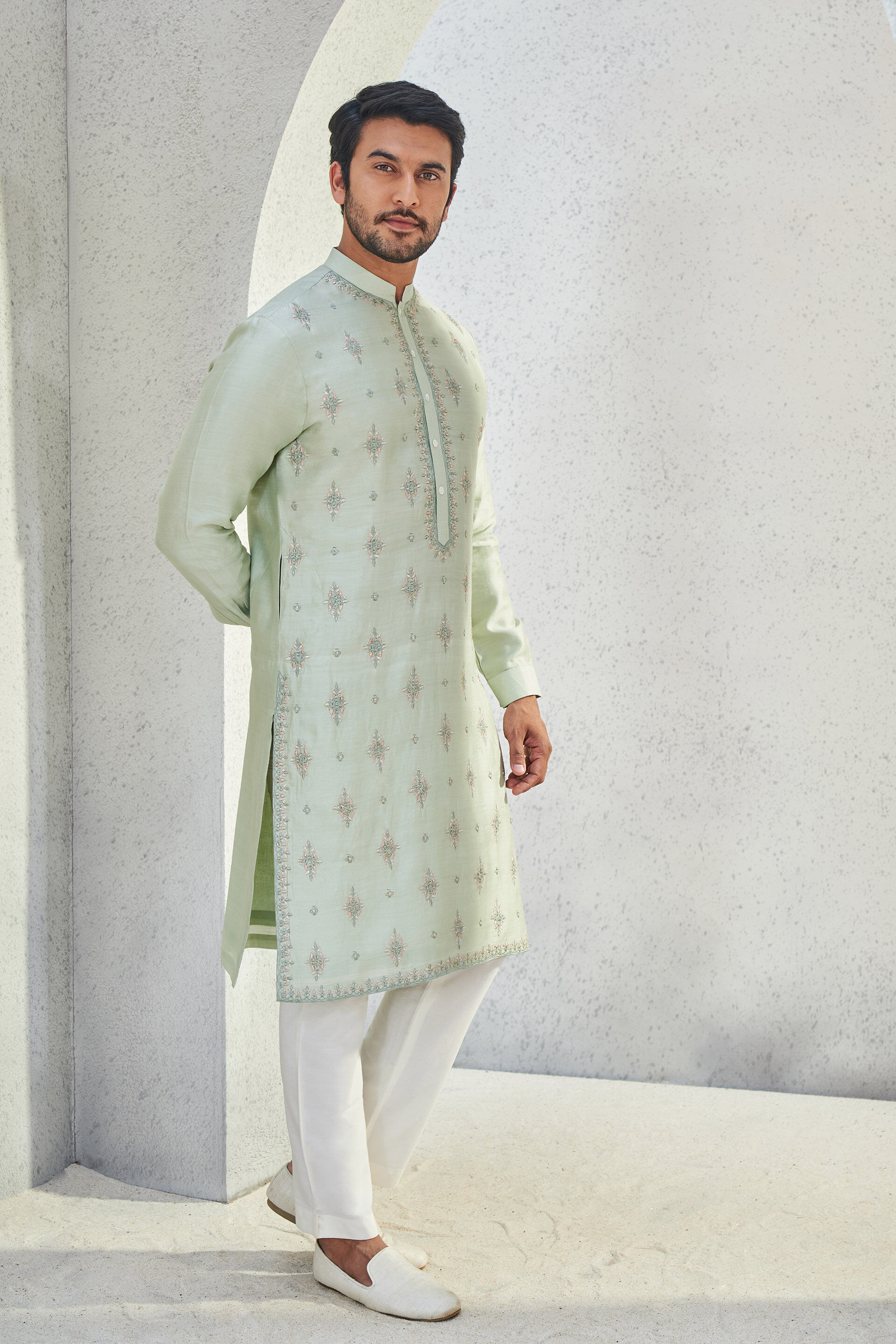 Anita dongre kurta store