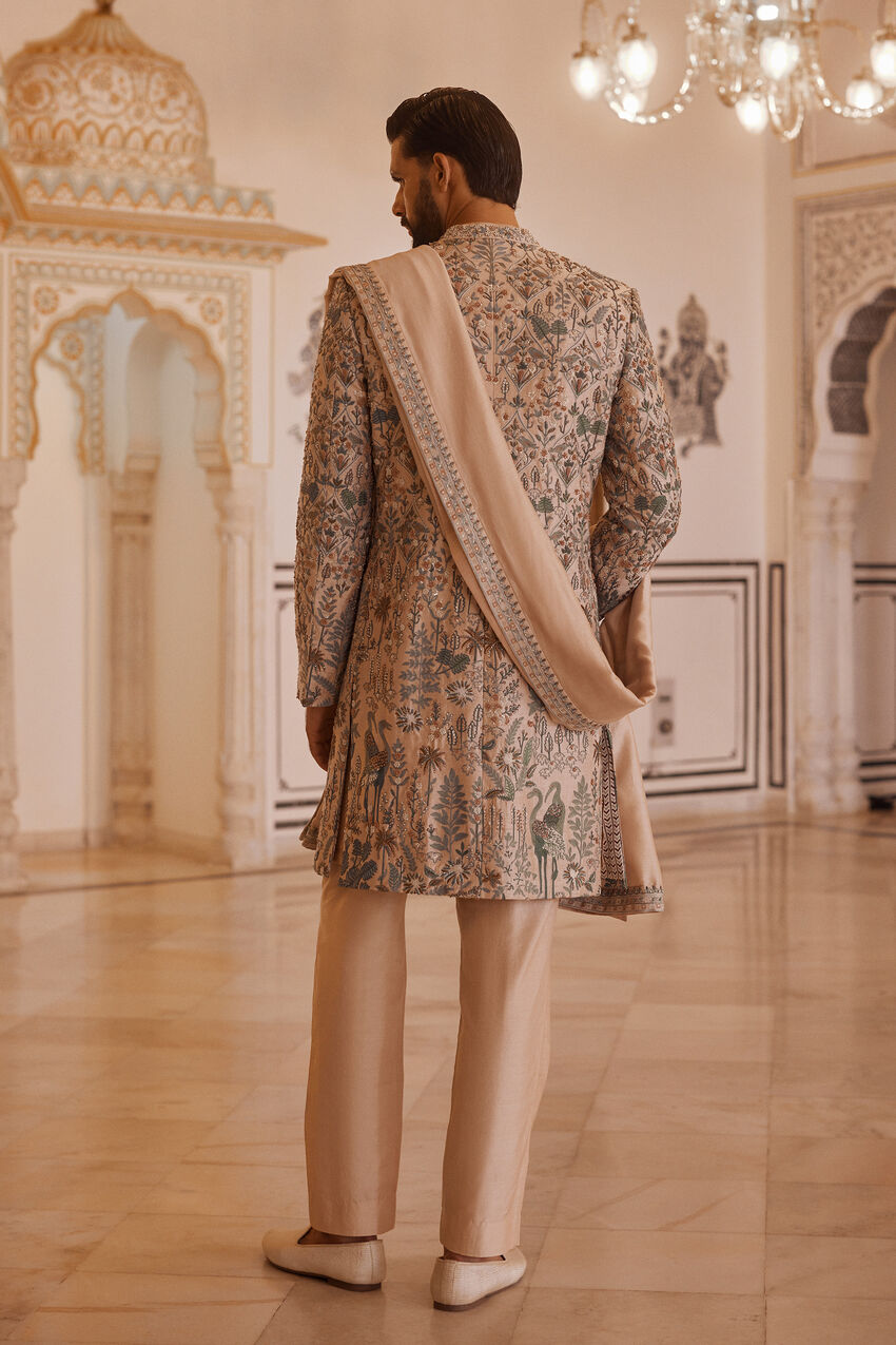groom sherwani dress 20+ Ivory Sherwanis For Grooms That Exude A Modern Vibe